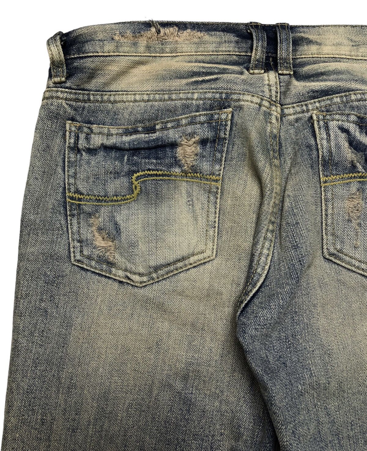 Japanese Brand Distressed dirty denim jeans Size US 30 / EU 46 - 10 Thumbnail