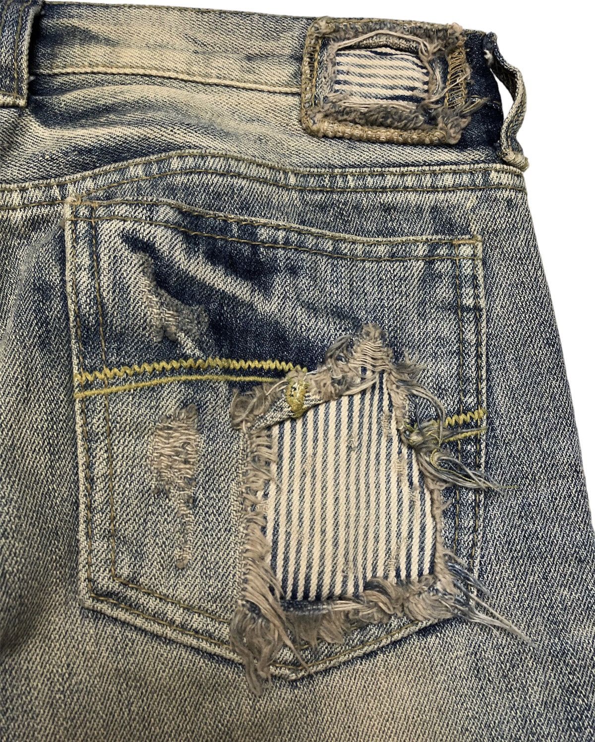 Japanese Brand Distressed dirty denim jeans Size US 30 / EU 46 - 13 Thumbnail