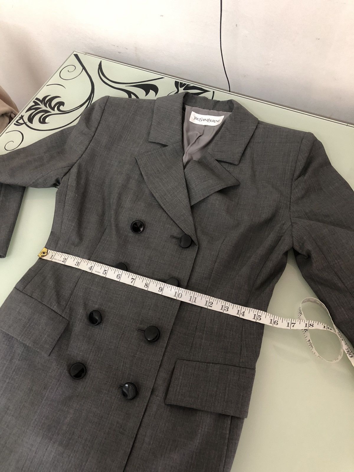 Yves Saint Laurent Vintage Yves Saint Laurent Double Breasted Blazer Jacket Size XS / US 0-2 / IT 36-38 - 22 Thumbnail