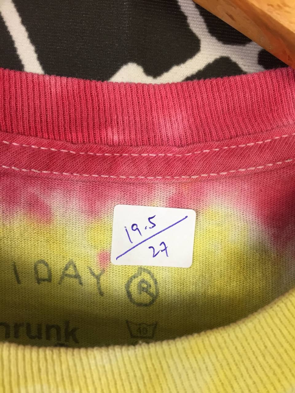 Holiday Brand Love Tie Dye Streetwear Tee Size US M / EU 48-50 / 2 - 7 Thumbnail