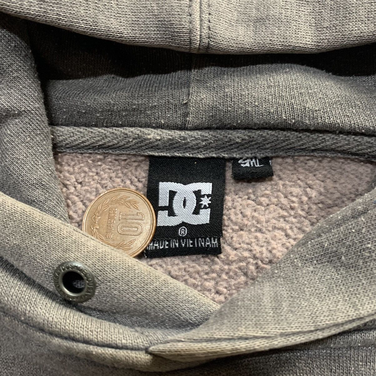 DC × Vintage VINTAGE DC SHOE CO USA PULLOVER RARE COLOUR HOODIE Size US M / EU 48-50 / 2 - 5 Thumbnail