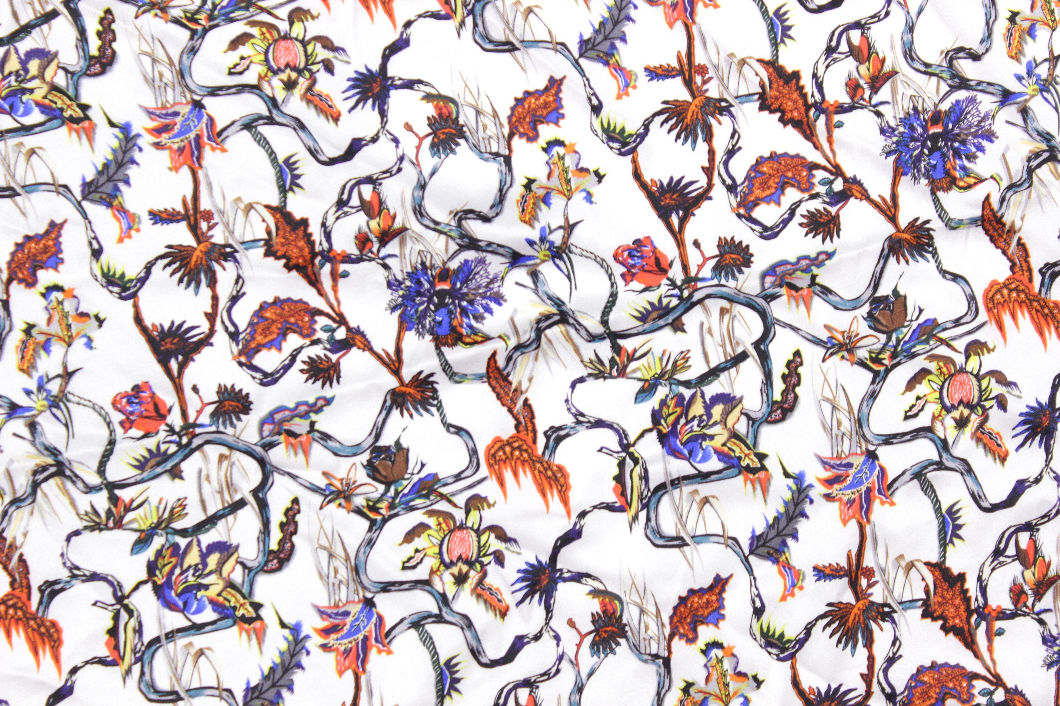 Balenciaga Birds Printed Silk Scarf Size ONE SIZE - 2 Thumbnail