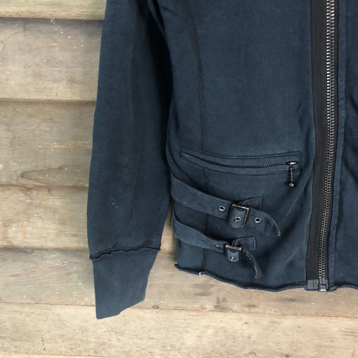 Levi's DLL Levis Dark Blue buckle sweater Hoodie #2067 Size US M / EU 48-50 / 2 - 4 Thumbnail