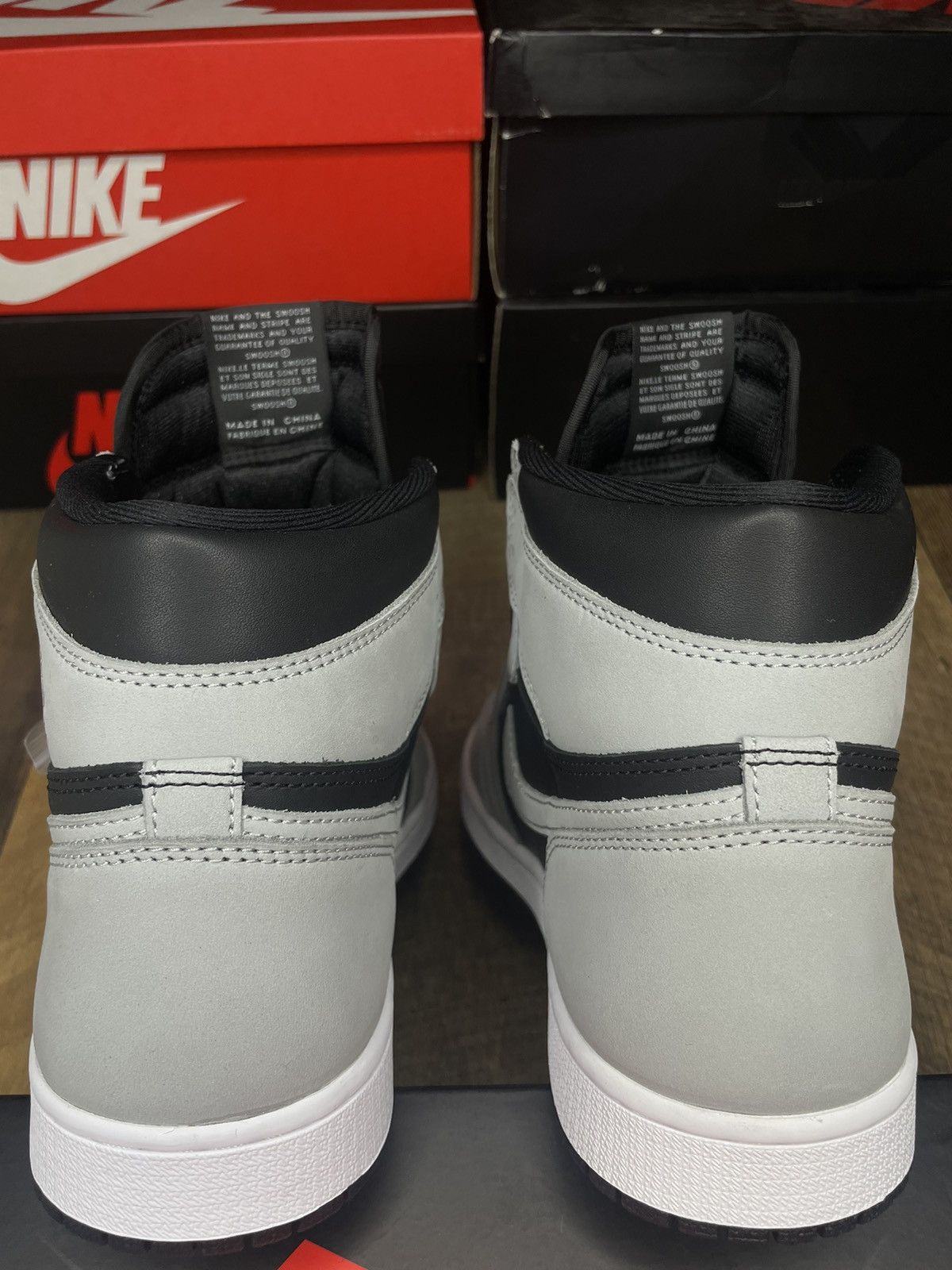 Jordan Brand Air Jordan 1 Retro High OG shadow 2.0 reverse Size US 9 / EU 42 - 5 Thumbnail