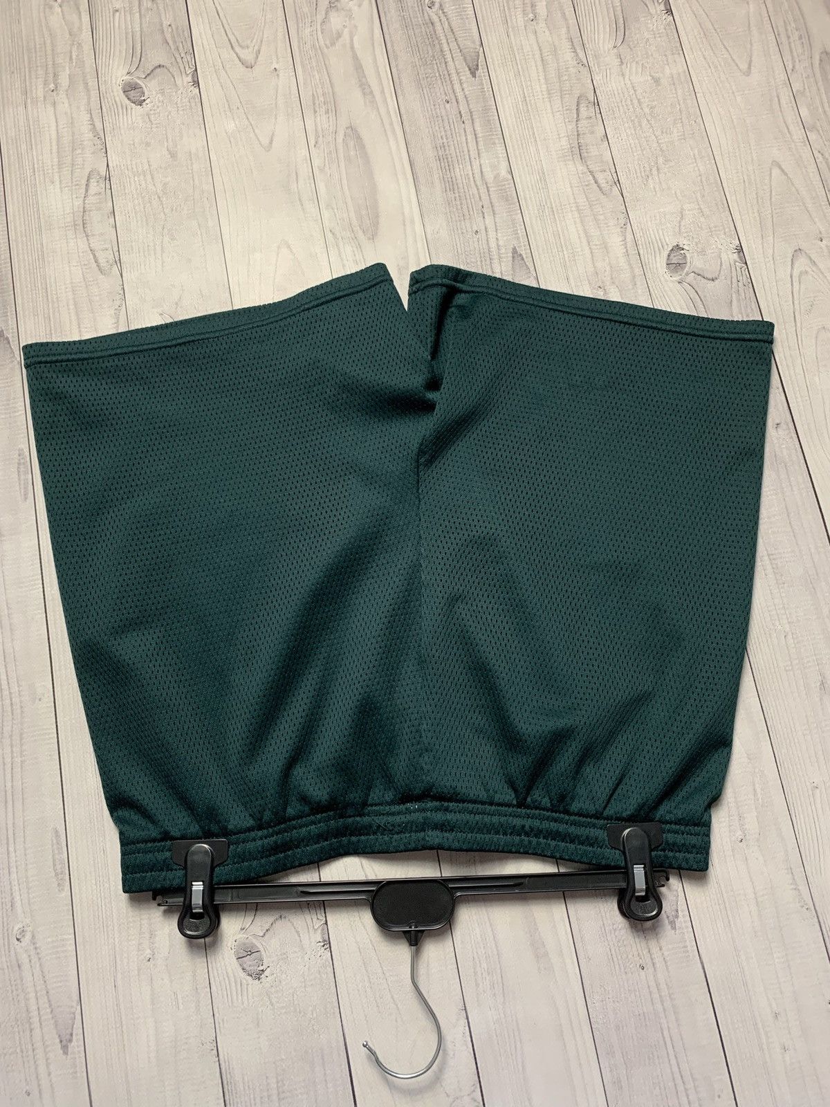 Nike × Vintage Vintage Nike green shorts logo size M USA Size US 32 / EU 48 - 4 Thumbnail