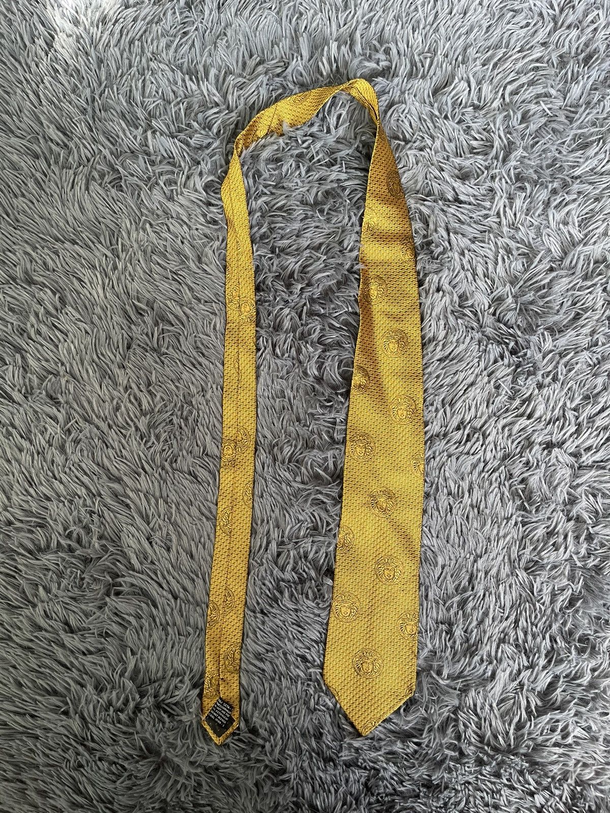 Versace × Vintage Versace Medusa logo 90s vintage silk tie Size ONE SIZE - 5 Thumbnail