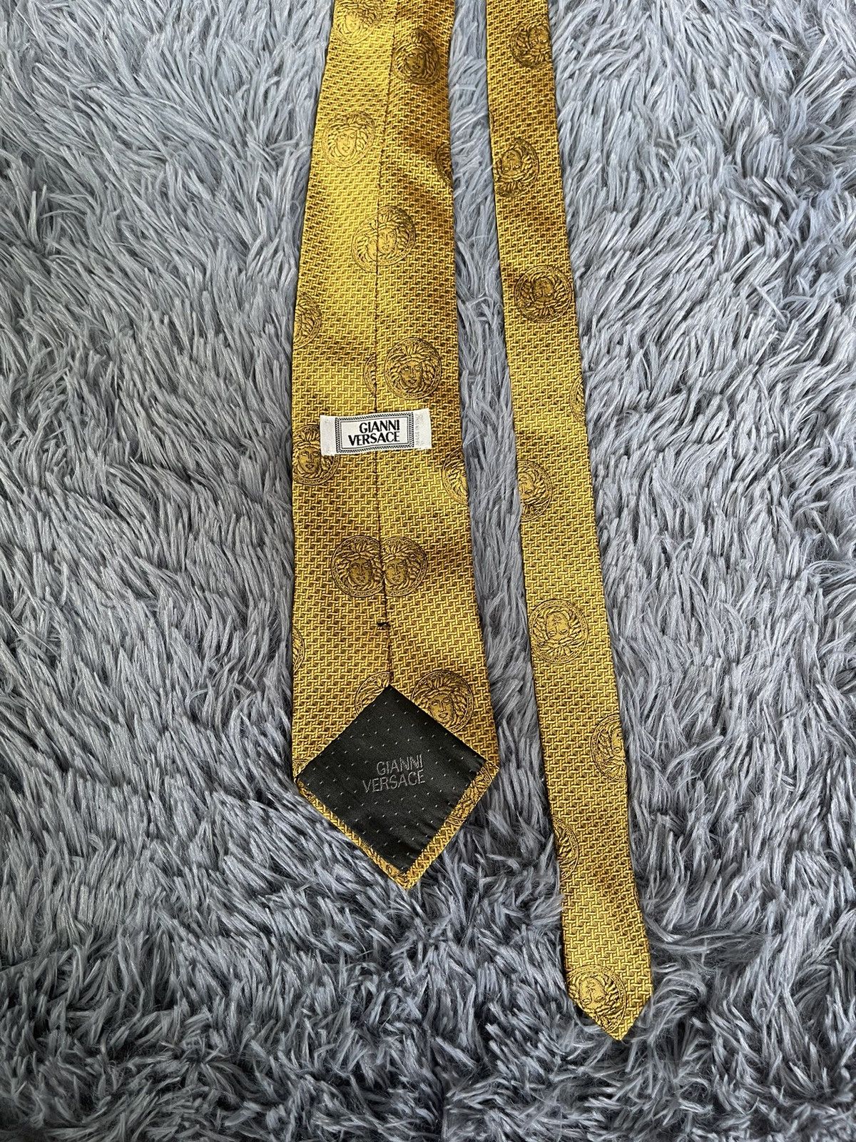 Versace × Vintage Versace Medusa logo 90s vintage silk tie Size ONE SIZE - 2 Thumbnail