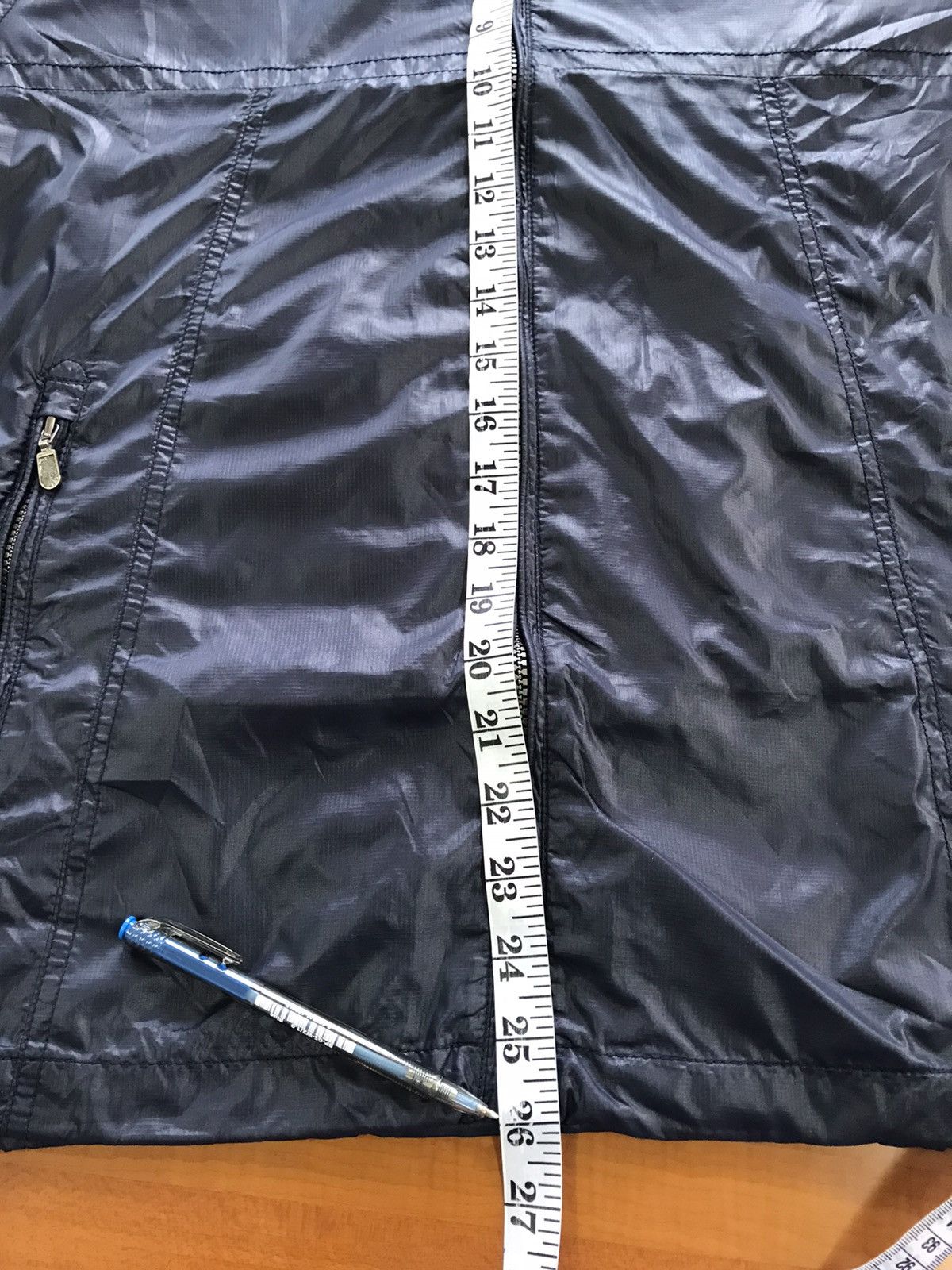 Uniqlo Uniqlo Windbreaker Light Jacket Size US L / EU 52-54 / 3 - 14 Thumbnail