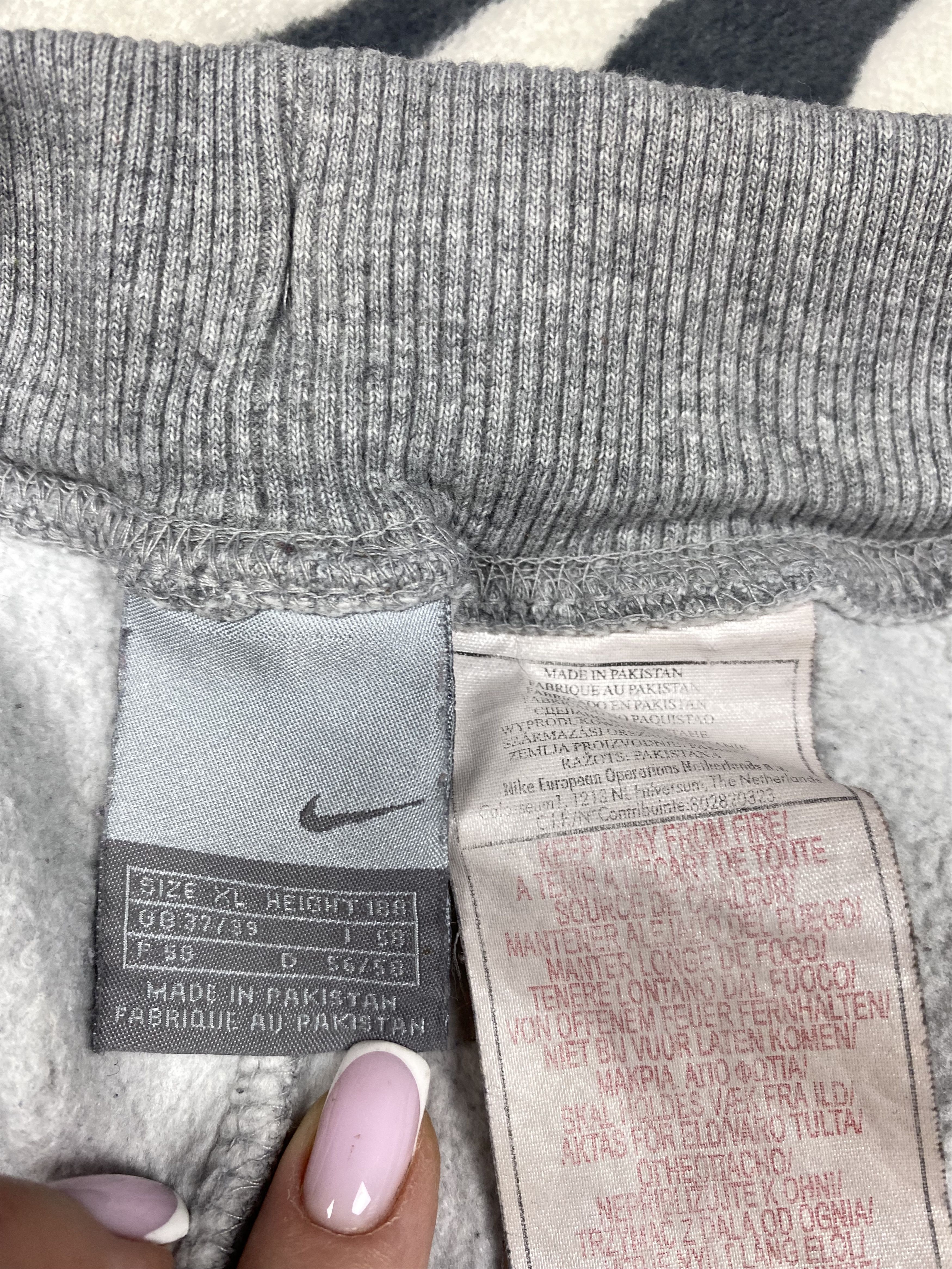 Nike Nike Vintage Mens Baggy Sweatpants Cotton Pants Y2K Size US 36 / EU 52 - 6 Thumbnail