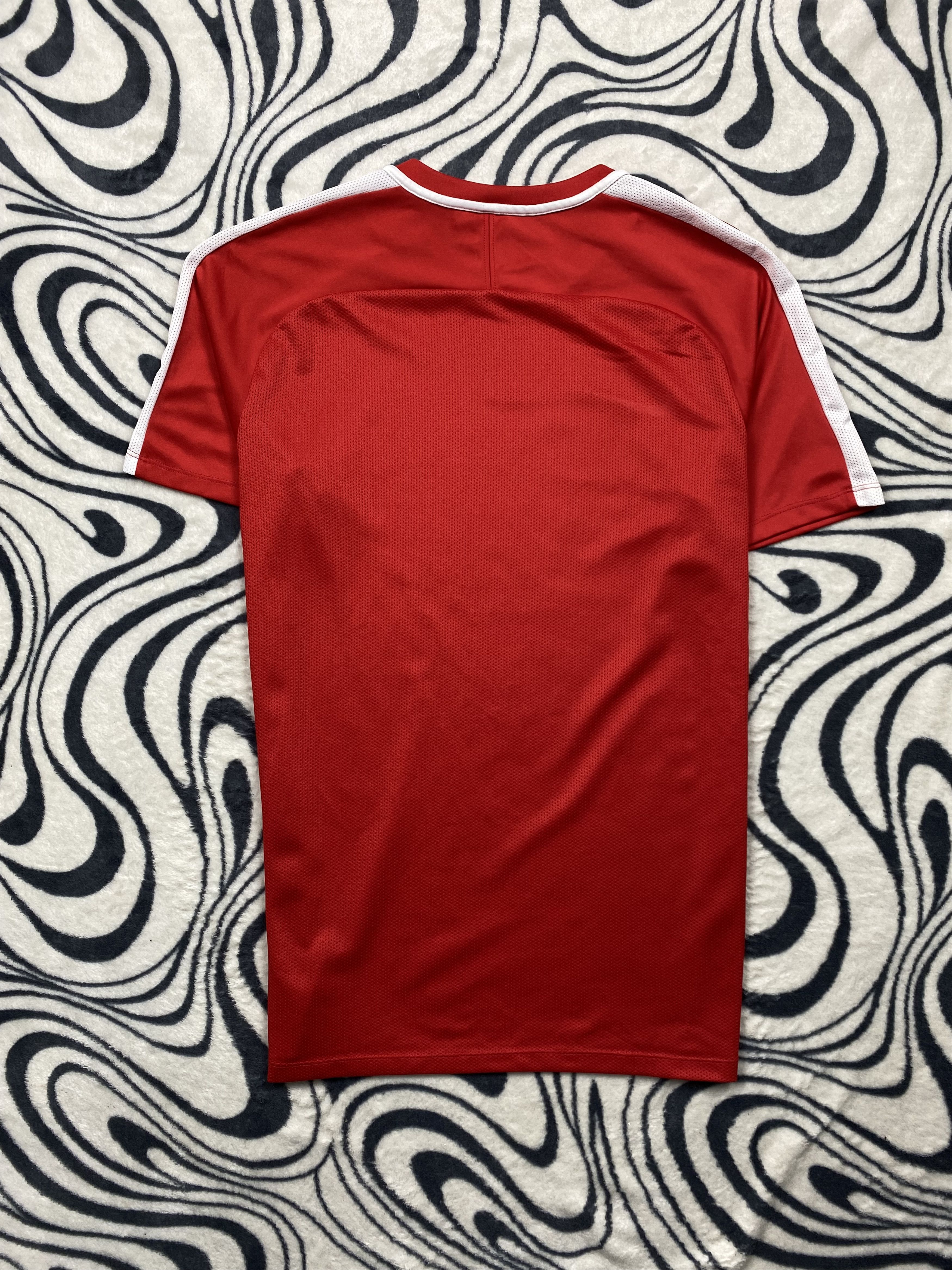 Nike Nike Dri Fit Mens T-Shirt Tee Y2K Drill Size US M / EU 48-50 / 2 - 5 Thumbnail
