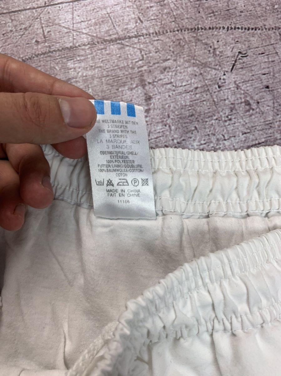 Adidas × Vintage Adidas Vintage Shorts Size US 32 / EU 48 - 6 Thumbnail