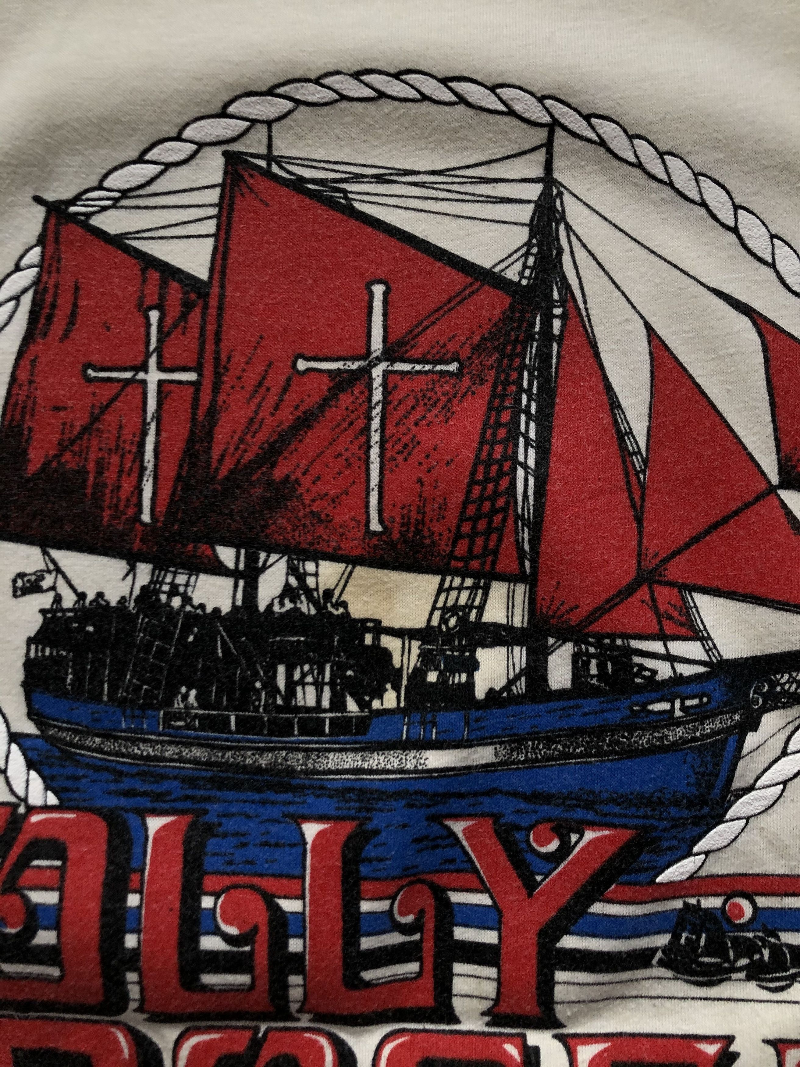 Vintage Vintage Jolly Roger Pirate Cruises 1990's Tee Shirt Y2K Hype Size US XL / EU 56 / 4 - 8 Thumbnail