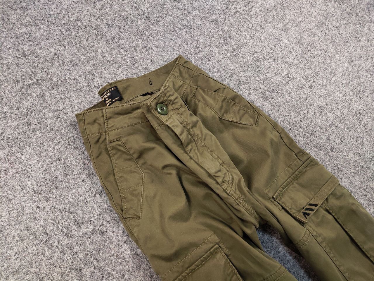 Japanese Brand Vintage Superdry Japan Olive Casual Cargo Pants Size US 27 - 10 Thumbnail