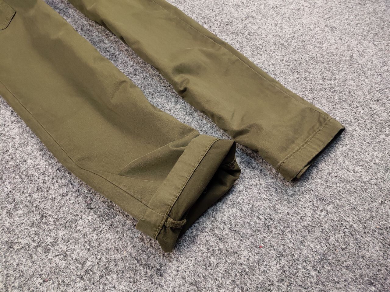 Japanese Brand Vintage Superdry Japan Olive Casual Cargo Pants Size US 27 - 9 Thumbnail