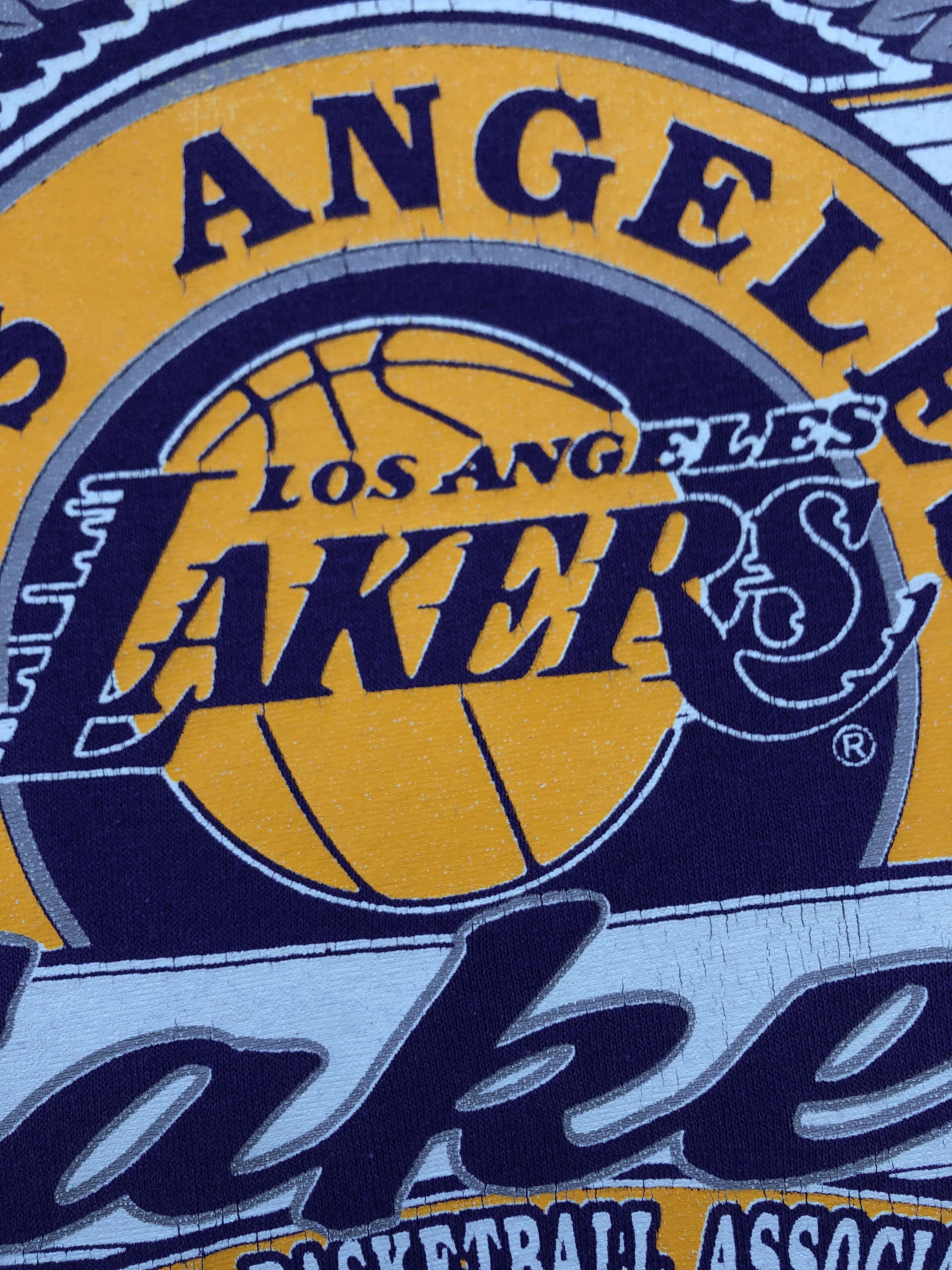 NBA Vintage L.A Lakers 1992 Tee NBA Shirt Y2K Sport Hype Size US L / EU 52-54 / 3 - 6 Thumbnail