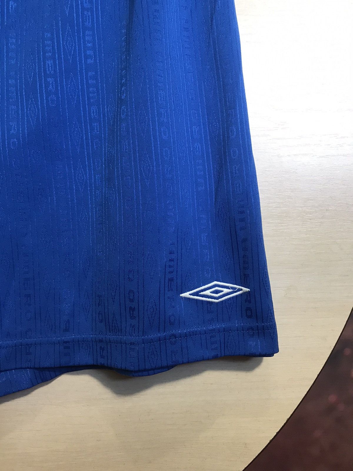 Umbro × Vintage Vintage Umbro 90s monogram streetwear shorts Size US 36 / EU 52 - 3 Thumbnail