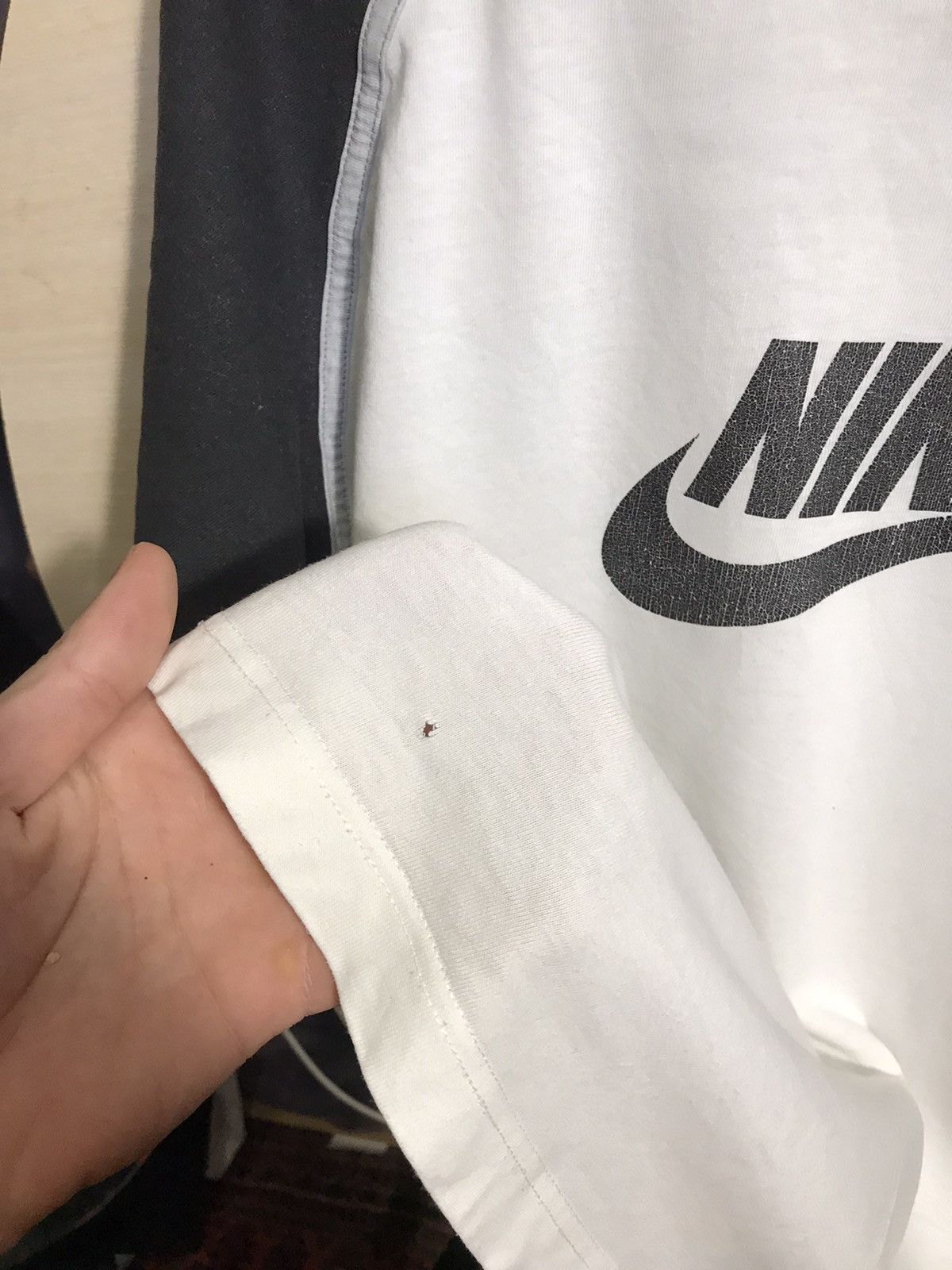 Nike × Vintage Vintage Nike streetwear big logo tee Size US XL / EU 56 / 4 - 6 Thumbnail