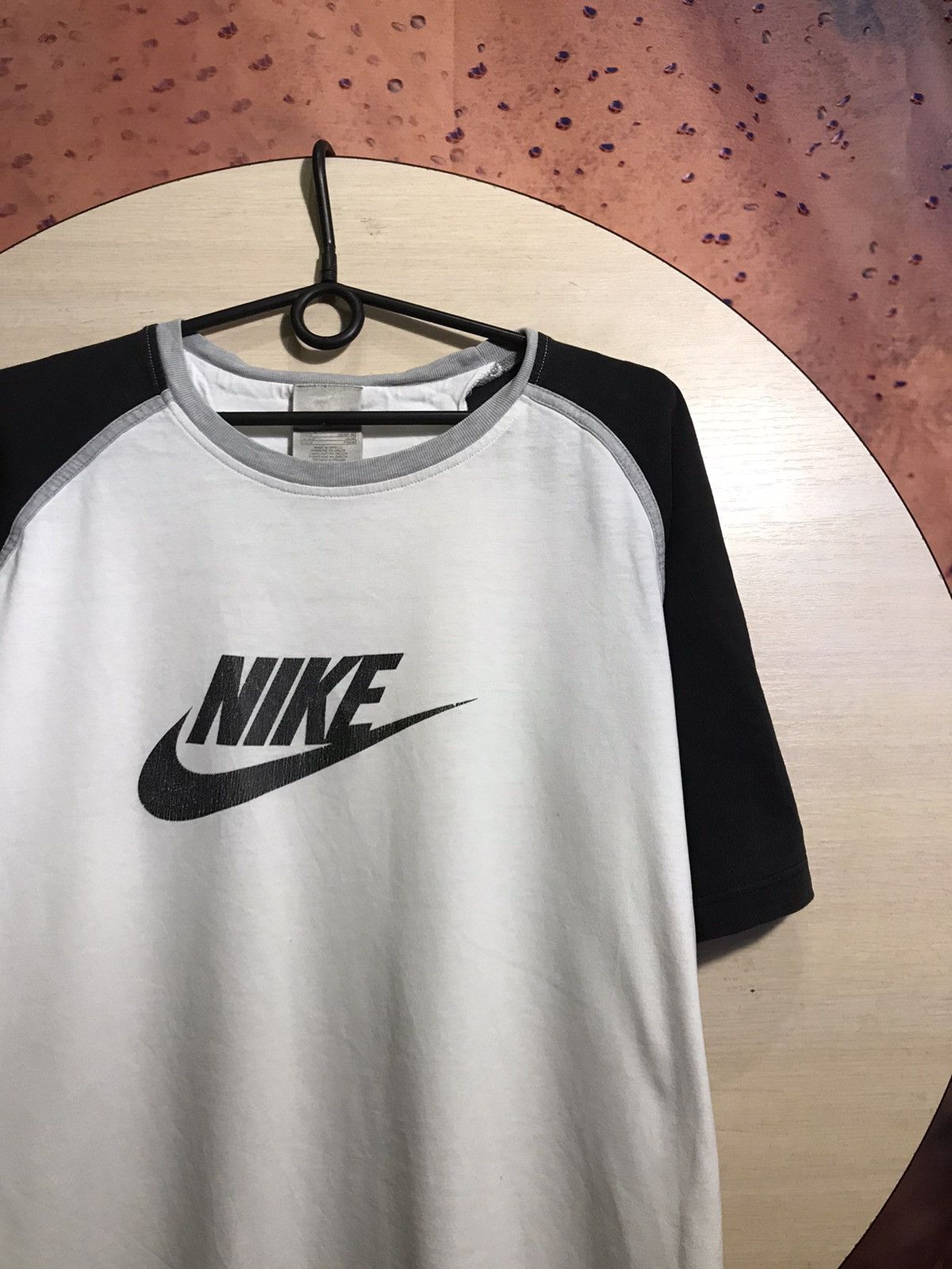 Nike × Vintage Vintage Nike streetwear big logo tee Size US XL / EU 56 / 4 - 1 Thumbnail