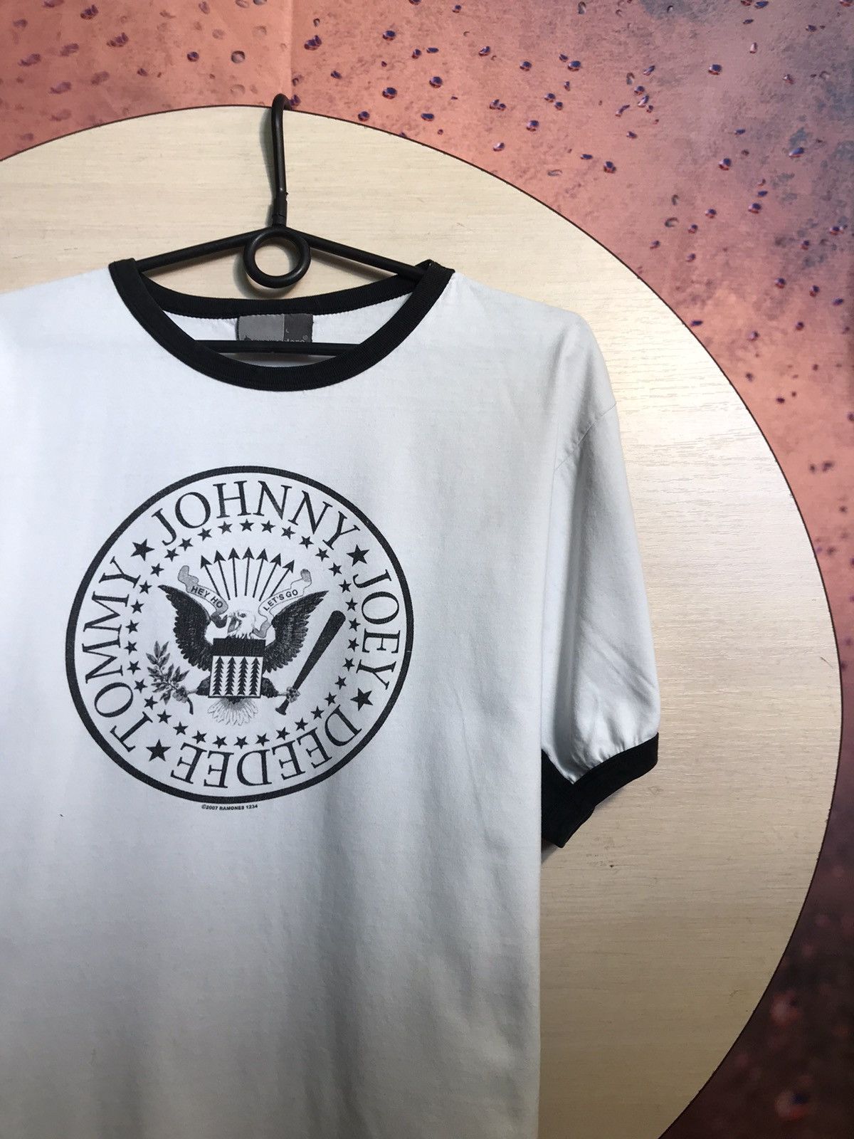 Band Tees Vintage Ramones Band rock tee Size US L / EU 52-54 / 3 - 1 Thumbnail