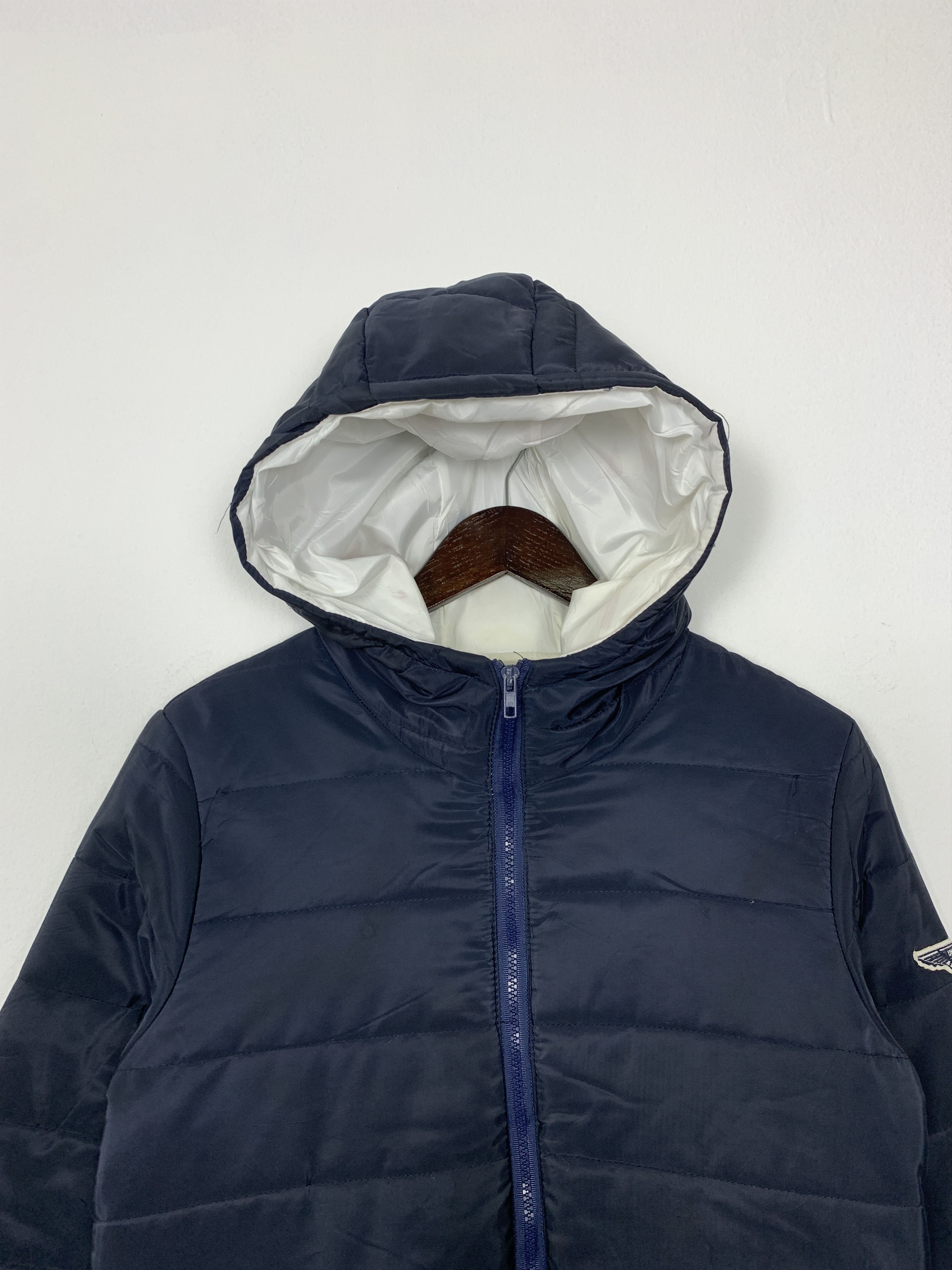 Vintage Vintage ASTON MARTIN Patches Puffer Jacket J1066 Size US S / EU 44-46 / 1 - 3 Thumbnail