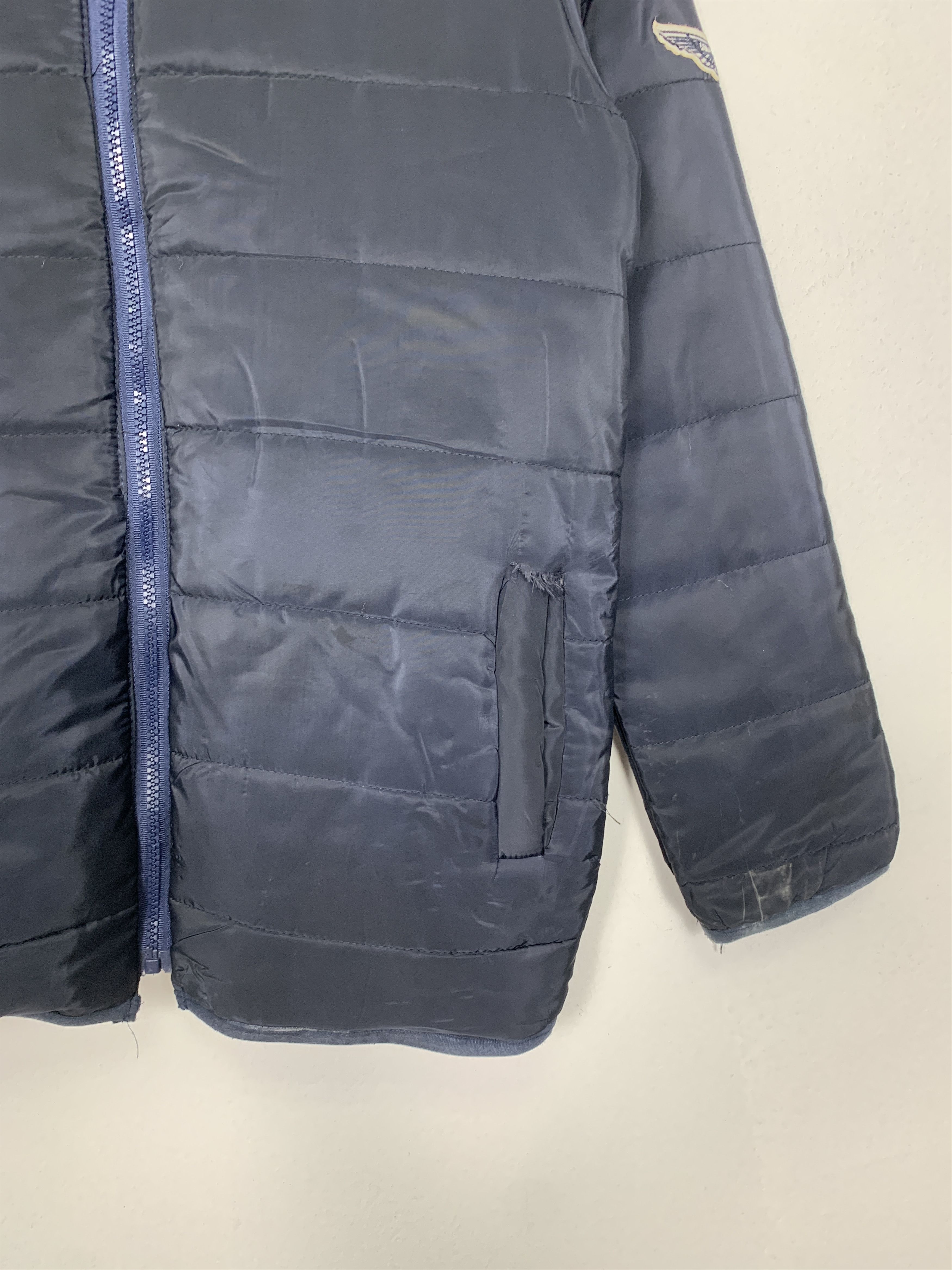 Vintage Vintage ASTON MARTIN Patches Puffer Jacket J1066 Size US S / EU 44-46 / 1 - 5 Thumbnail