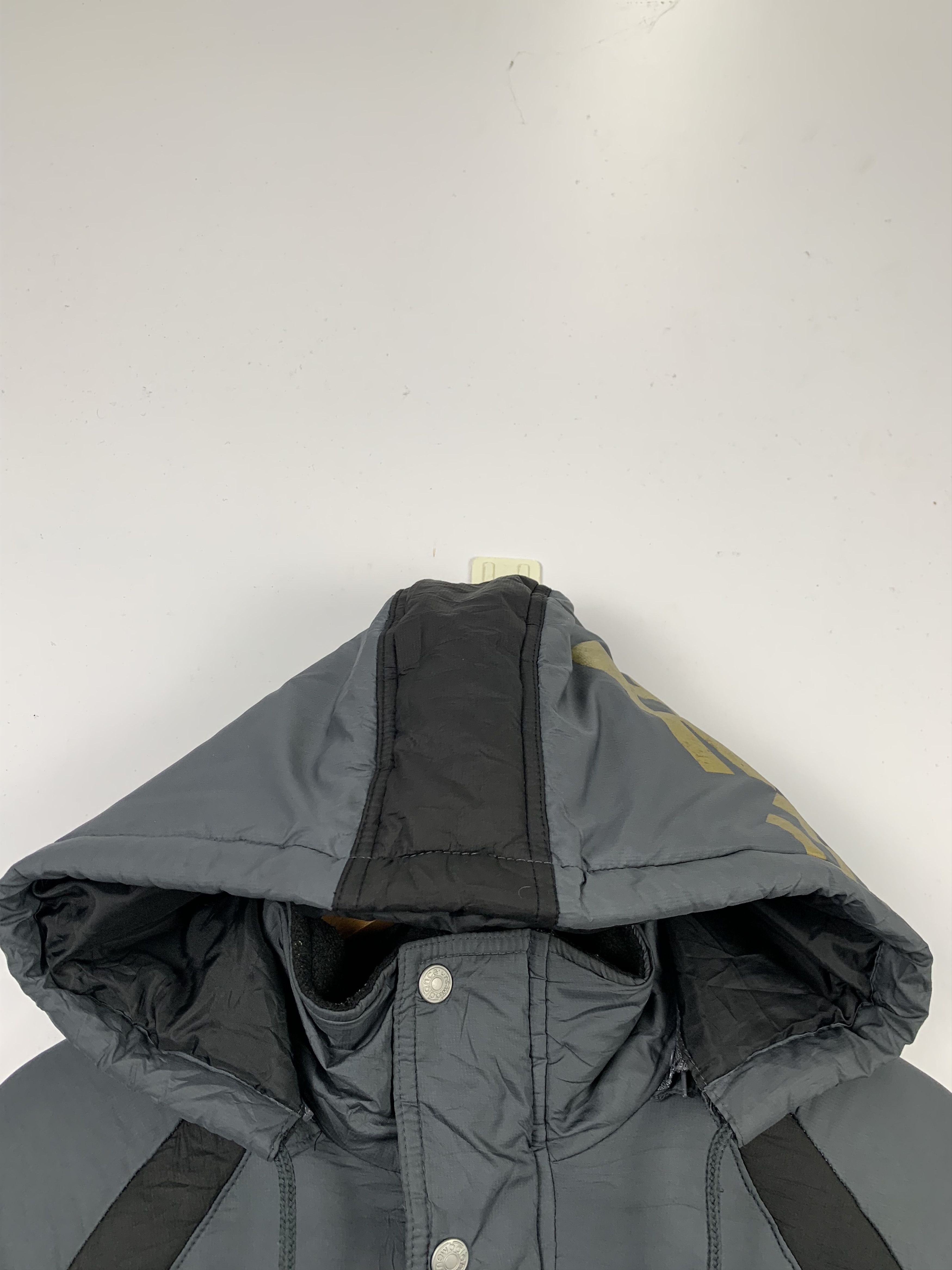 New Balance Vintage New Balance Long Puffer Coat Hooded J0267 Size US L / EU 52-54 / 3 - 8 Thumbnail