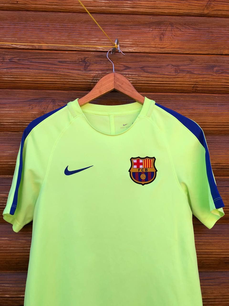 Nike FC Barcelona Nike Home Soccer Jersey Shirt Size US S / EU 44-46 / 1 - 2 Thumbnail