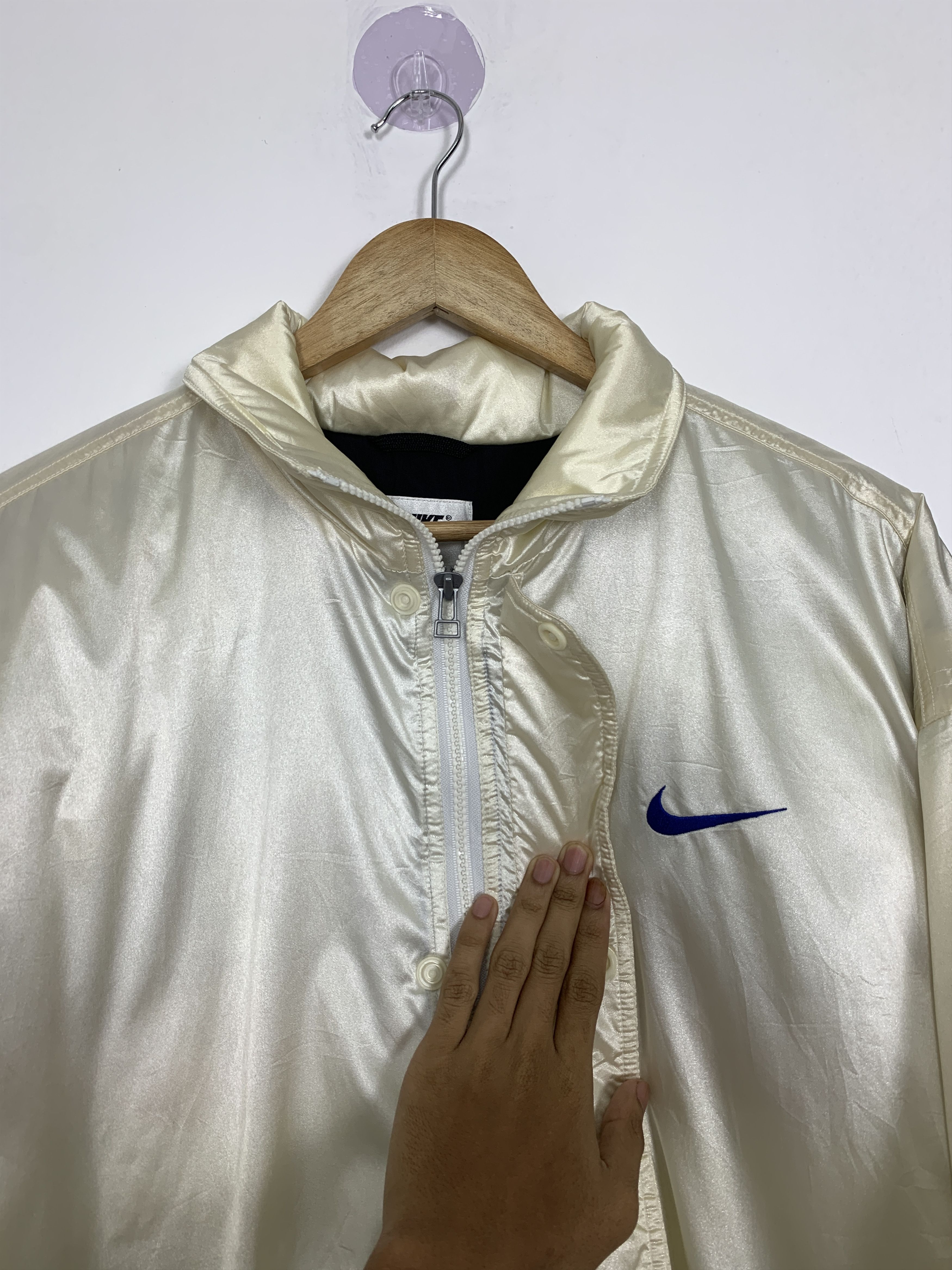 Nike Vintage NIKE Zip Up Puffer Lining Long Jacket Size US L / EU 52-54 / 3 - 3 Thumbnail