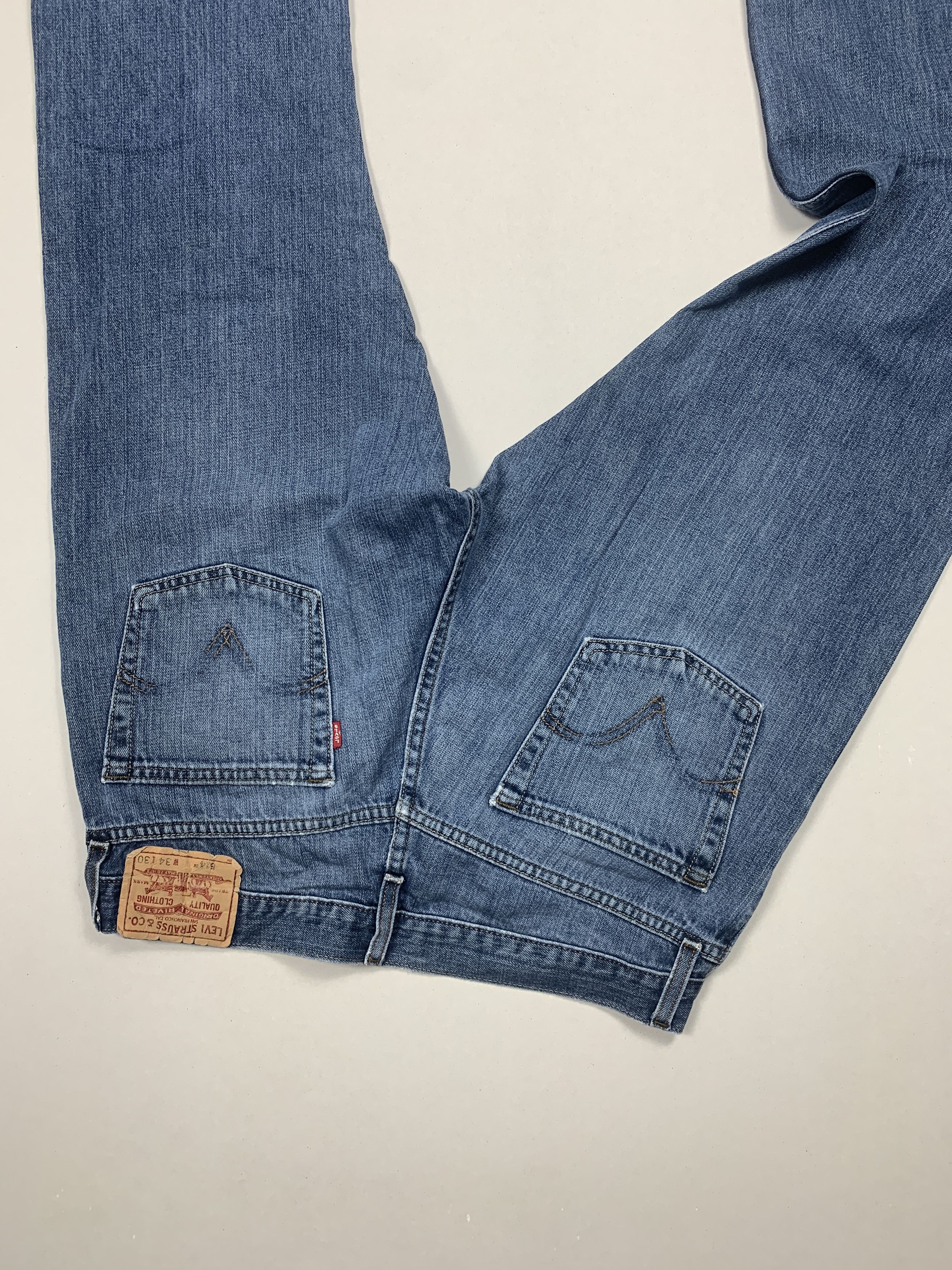Levi's Vintage Levis 514 Mid Wash Straight Cut Jeans Size US 32 / EU 48 - 13 Thumbnail