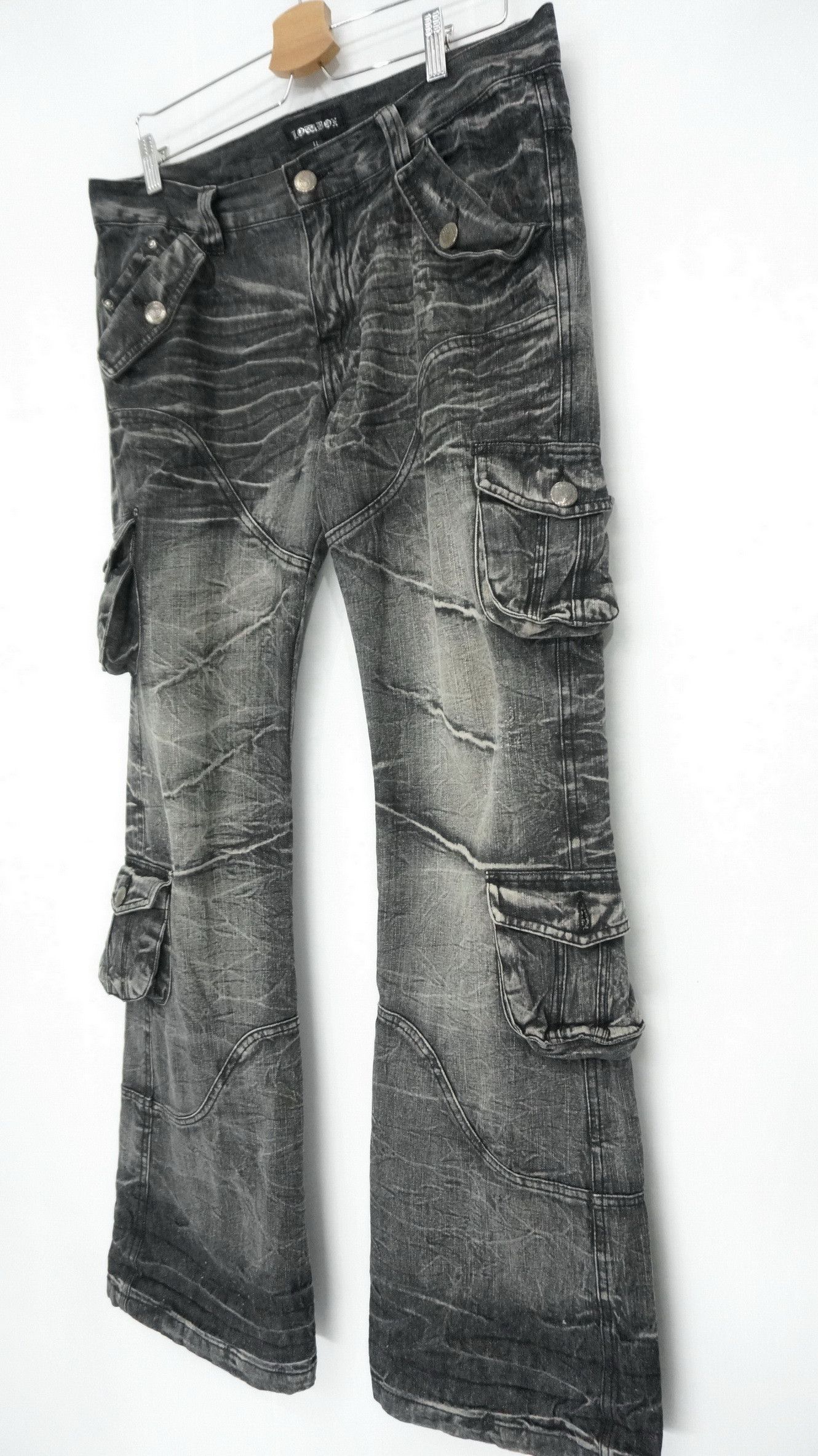Japanese Brand 🔥LOWBOX🔥 Japan Distressed Lowrise Flared Leg Cargo Jeans Size US 35 - 5 Thumbnail