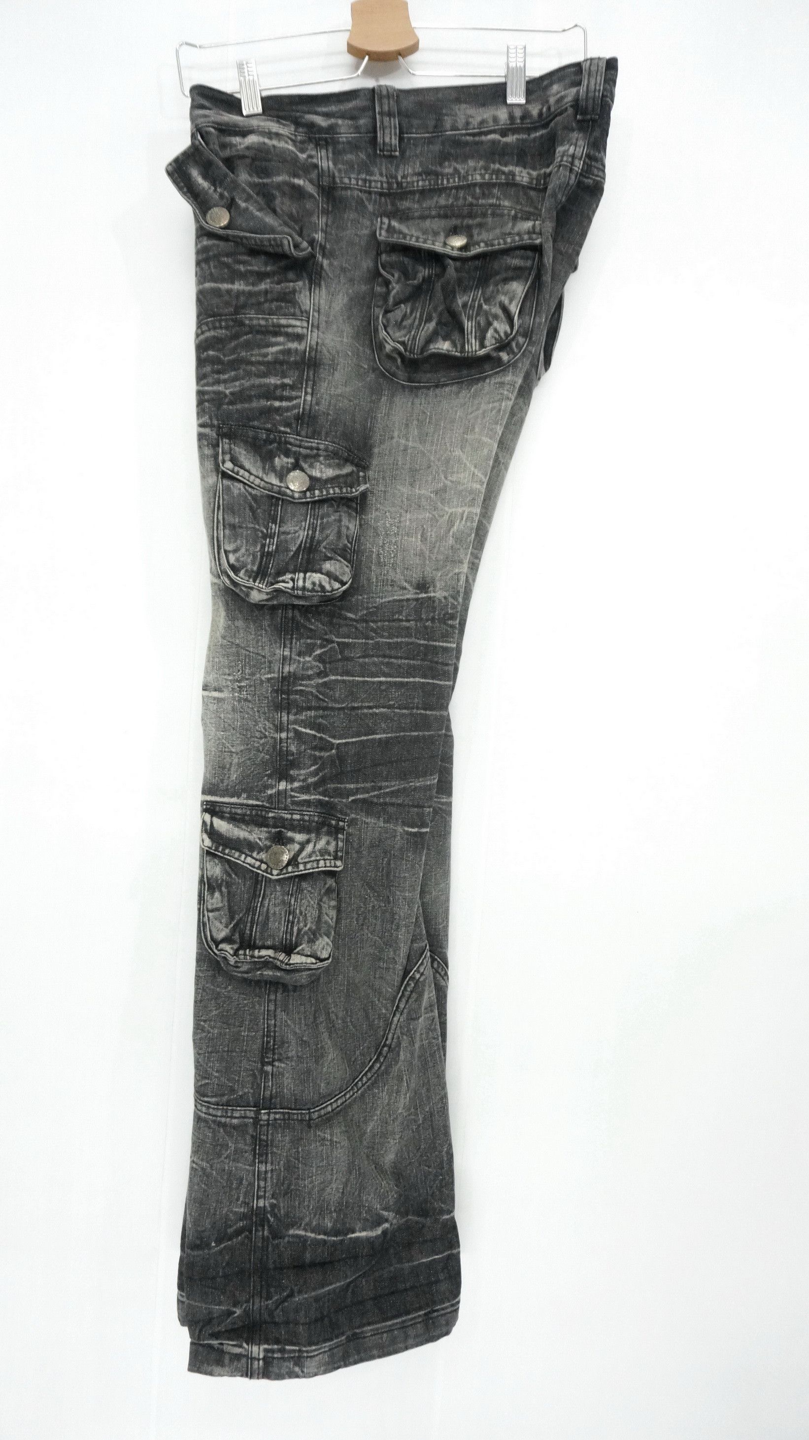 Japanese Brand 🔥LOWBOX🔥 Japan Distressed Lowrise Flared Leg Cargo Jeans Size US 35 - 4 Thumbnail