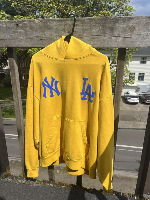 Banned sales la hoodie