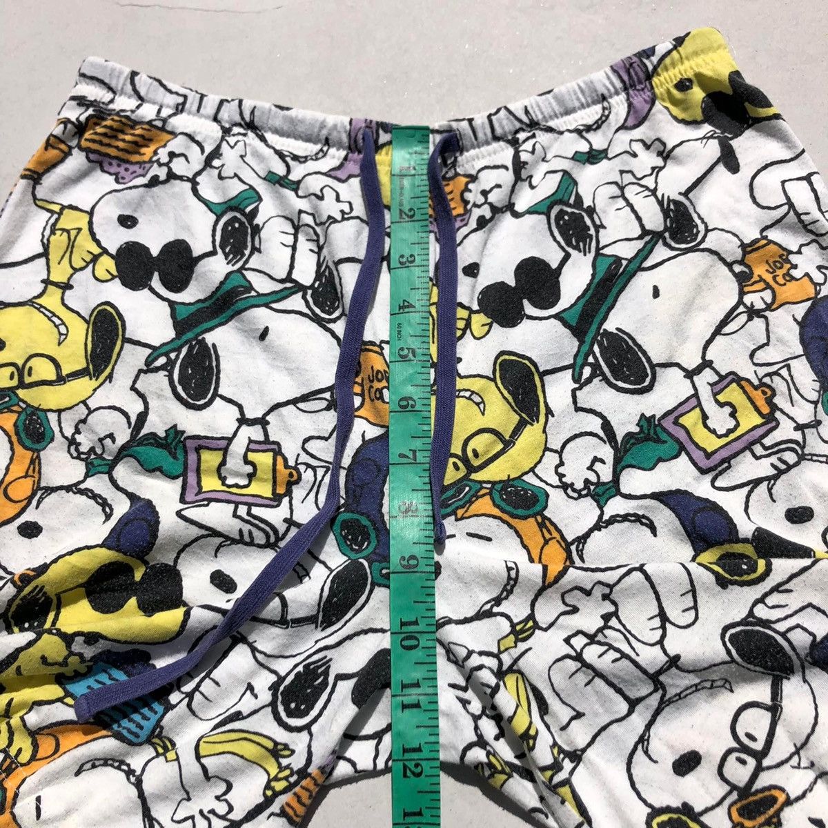 Peanuts 🔥Accept Binding Offer🔥 Peanuts Shorts Pants Fullprint Size US 28 / EU 44 - 4 Thumbnail