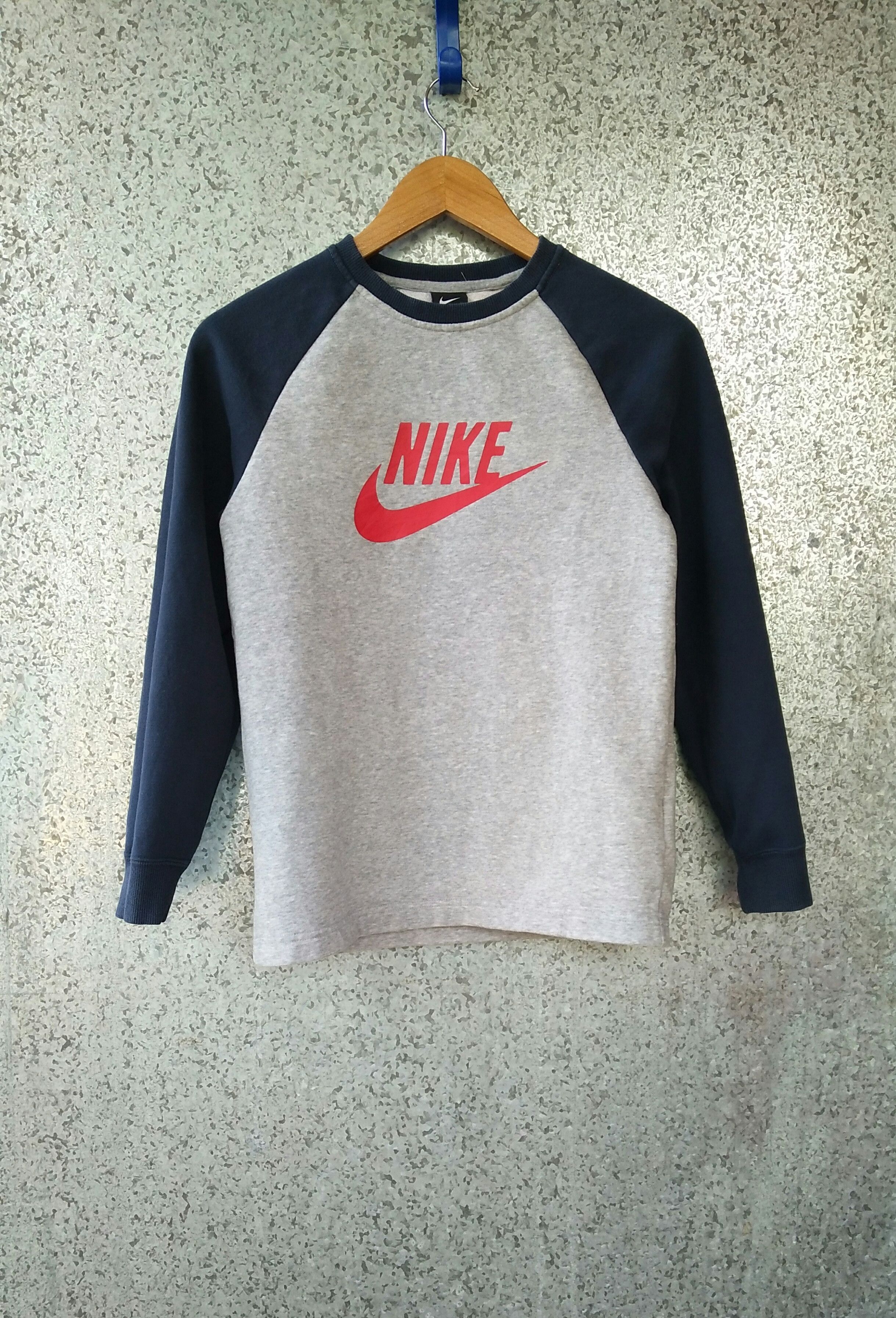 Nike Nike sweatshirt big logo Size US S / EU 44-46 / 1 - 1 Thumbnail
