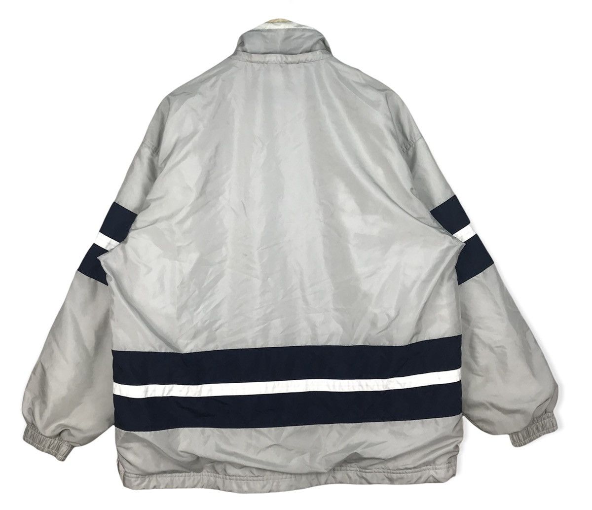 Fila Vintage Fila International Windbreaker Jacket Size US L / EU 52-54 / 3 - 5 Thumbnail
