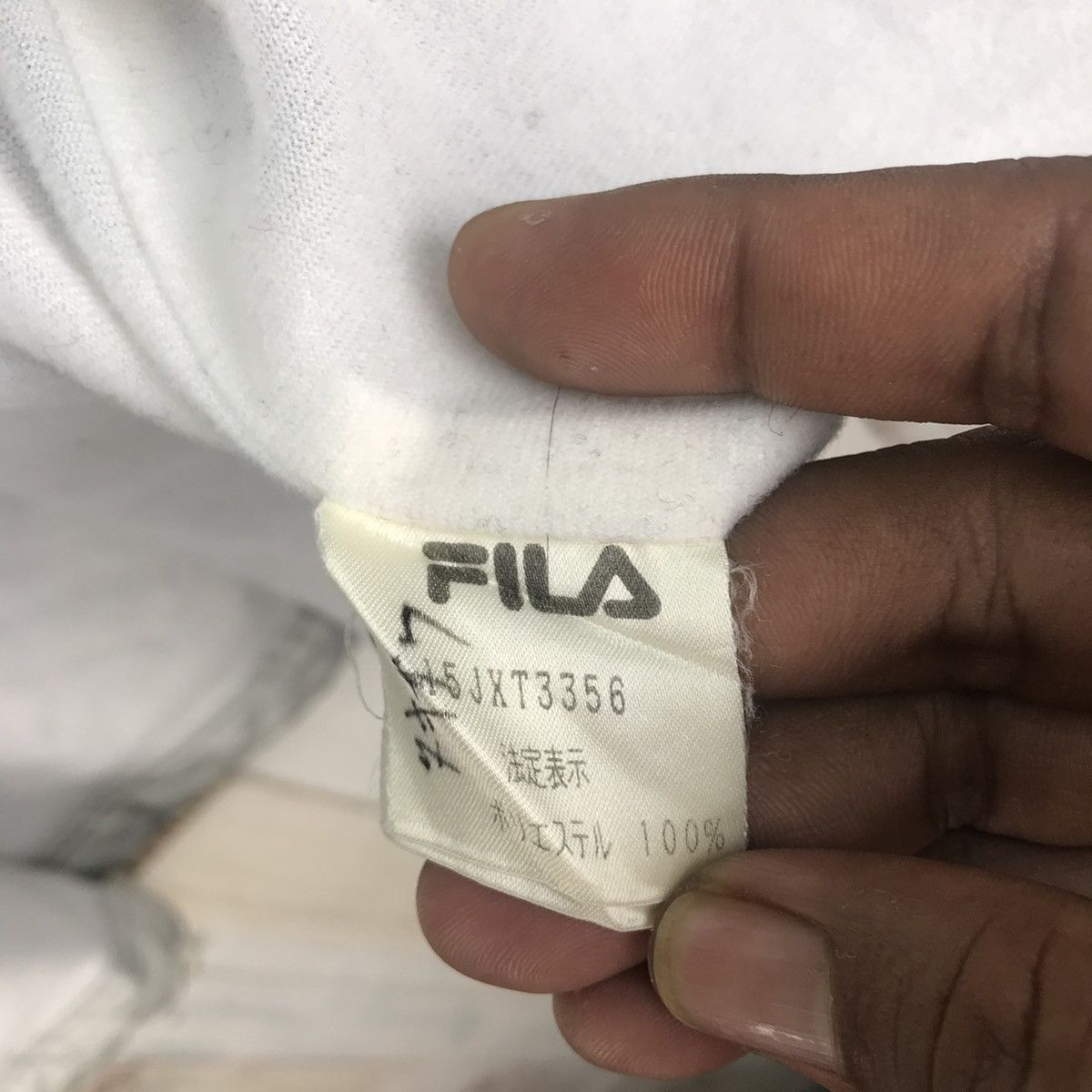 Fila Vintage Fila International Windbreaker Jacket Size US L / EU 52-54 / 3 - 9 Thumbnail