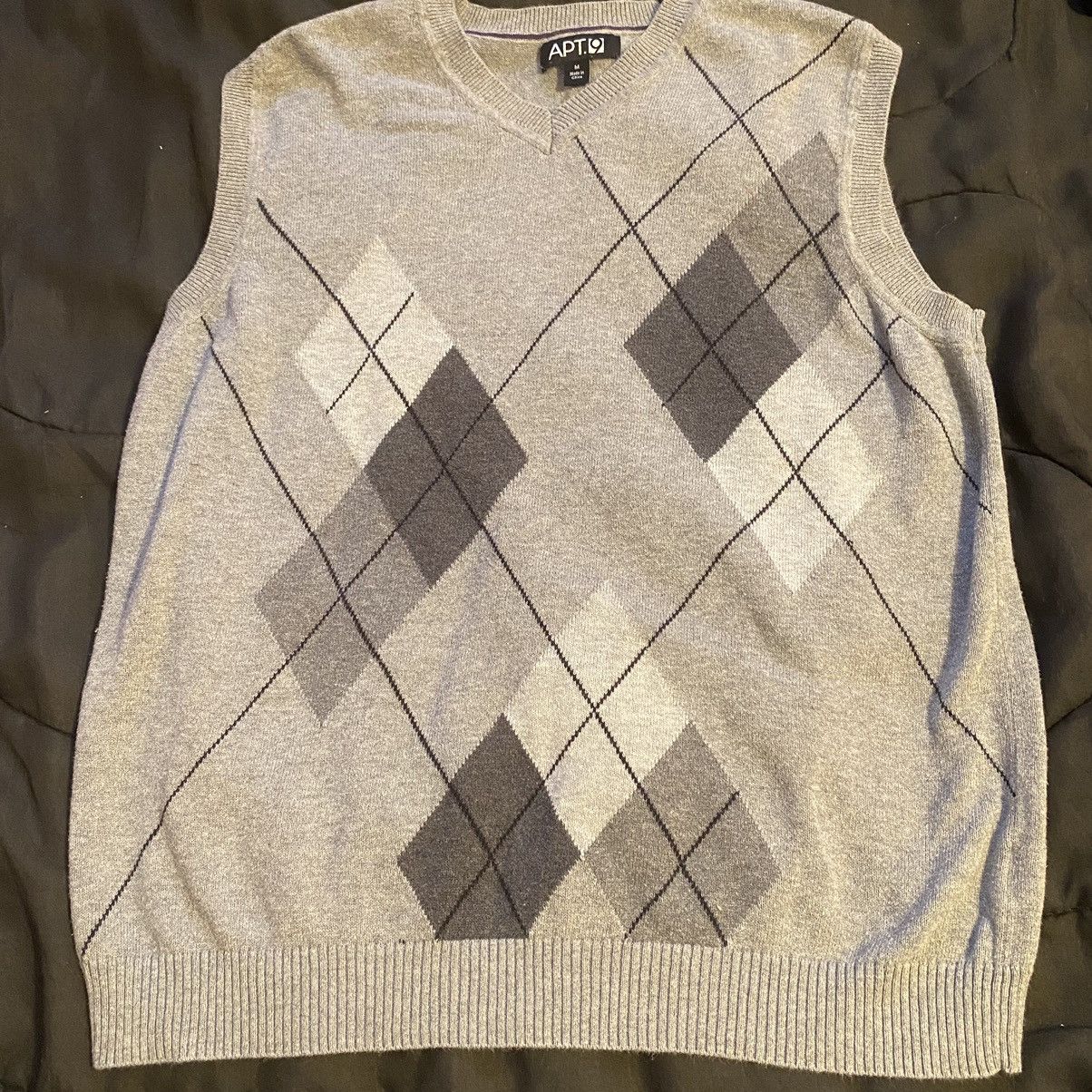Apt. 9 × Vintage Vintage Apt.9 Medium Argyle Grey Gray Sweater Vest Size US M / EU 48-50 / 2 - 1 Thumbnail