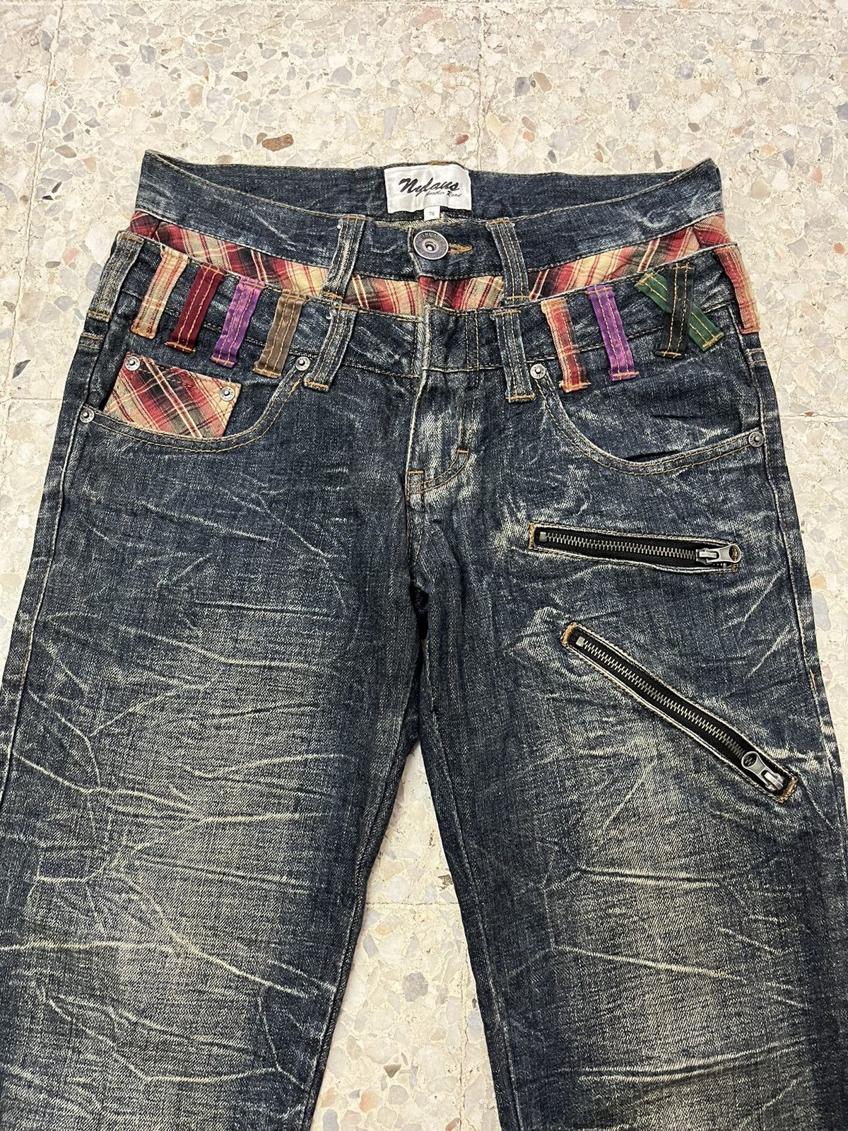 Japanese Brand Distress whiskers Nylaus jeans double waist design Size US 30 / EU 46 - 3 Thumbnail