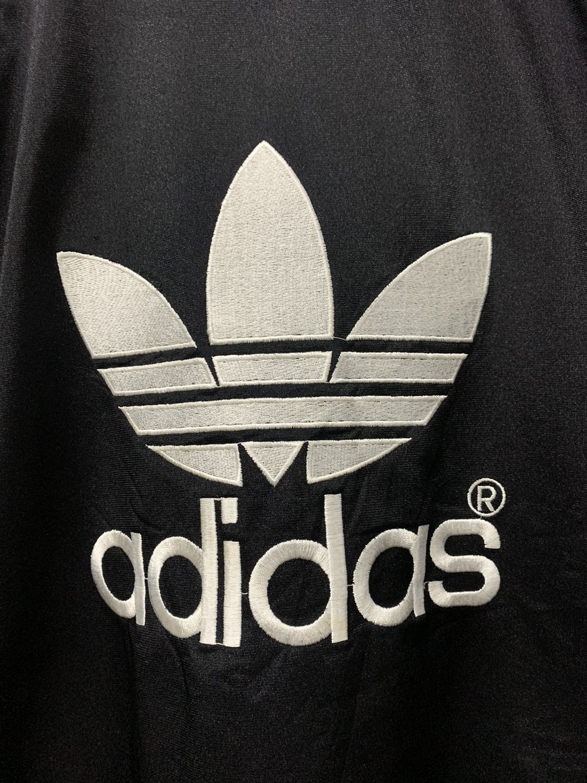 Adidas Vintage 90s Adidas Sweater Big Logo Size US L / EU 52-54 / 3 - 4 Thumbnail