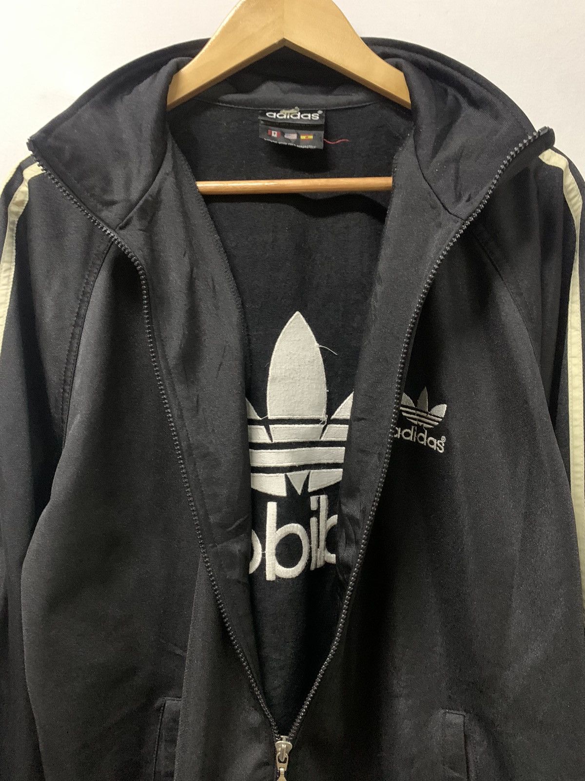 Adidas Vintage 90s Adidas Sweater Big Logo Size US L / EU 52-54 / 3 - 3 Thumbnail
