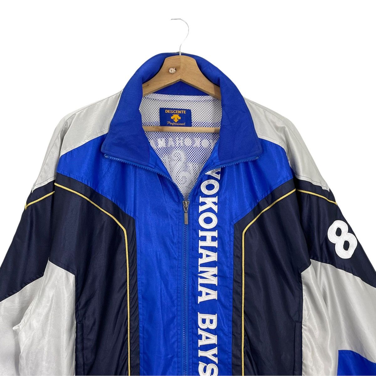 Descente 90s Descente Yokohama Baystar Jacket Size XL Size US XL / EU 56 / 4 - 4 Thumbnail