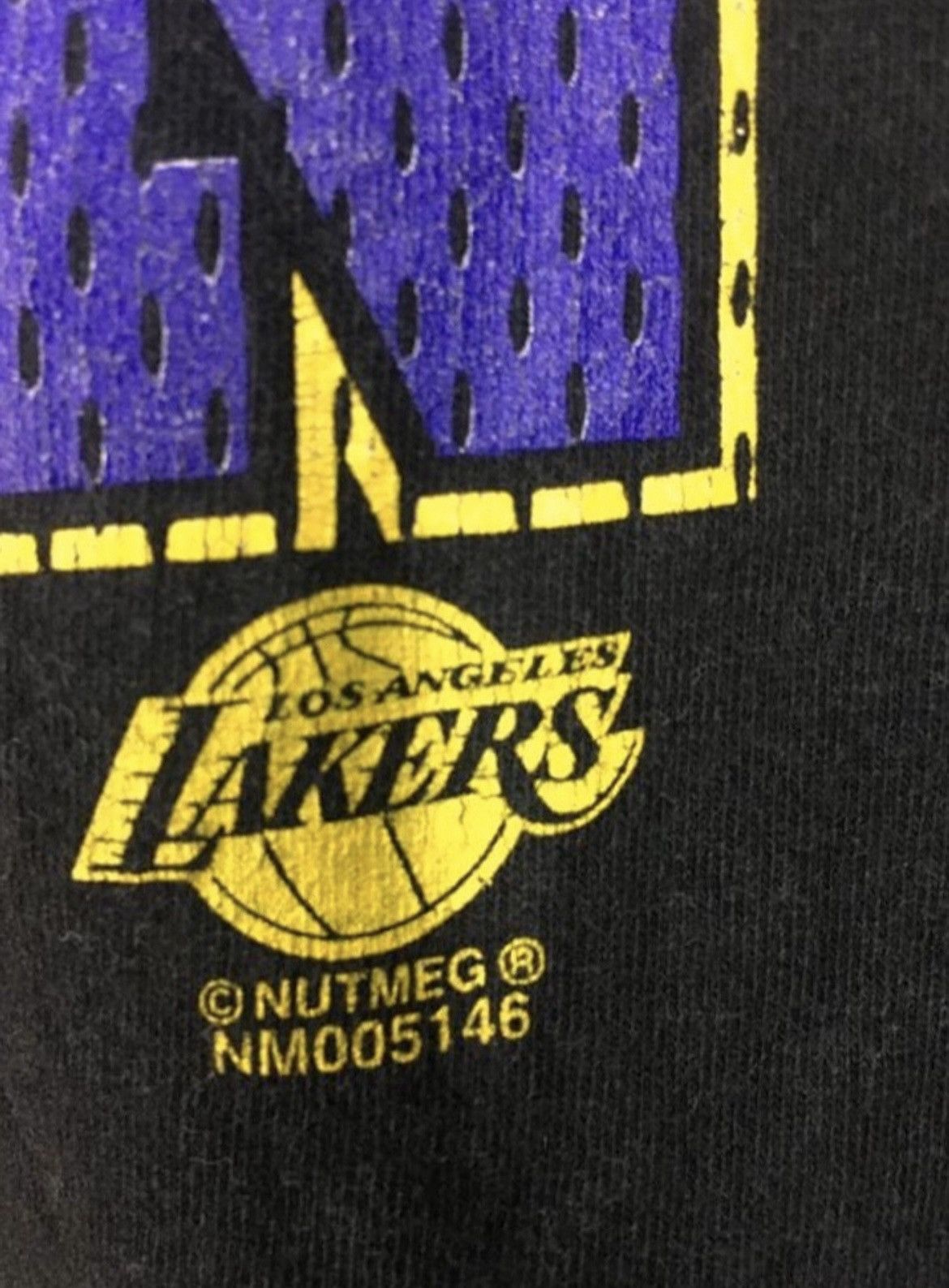 NBA Vintage 90s Los Angeles Lakers Magic Johnson 32 t shirt Size US M / EU 48-50 / 2 - 5 Thumbnail