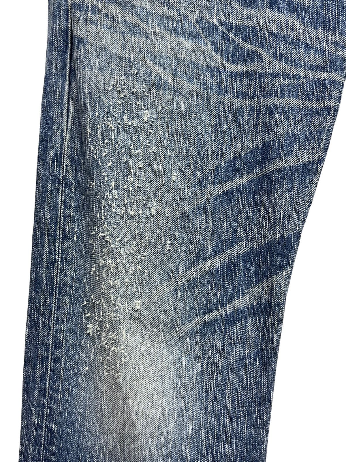 Edwin FLARED🔥BLUE TRIP 503 Raw Blue Distressed Denim Made in Japan Size US 34 / EU 50 - 4 Thumbnail