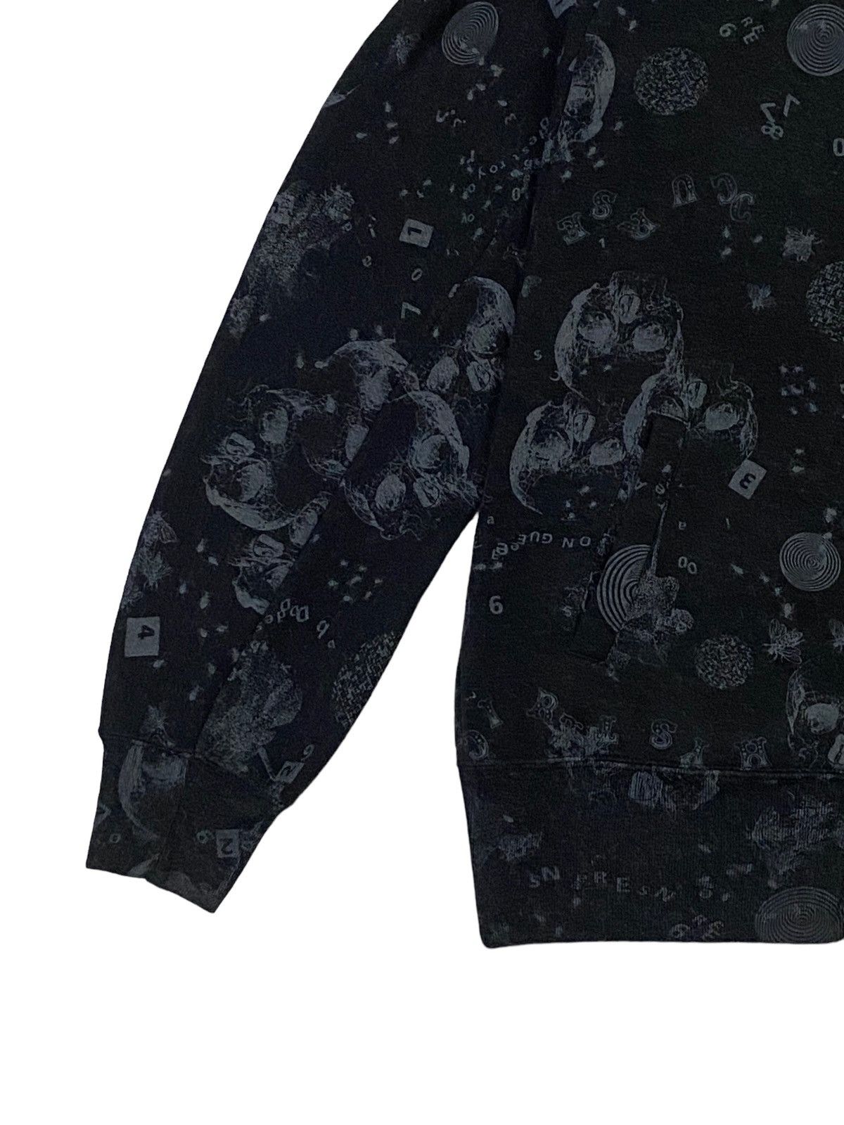 Hysteric Glamour × Japanese Brand Rare🔥Hysteric Glamour Fullprint Skull Zip-Ups Hoodie Size US M / EU 48-50 / 2 - 17 Thumbnail