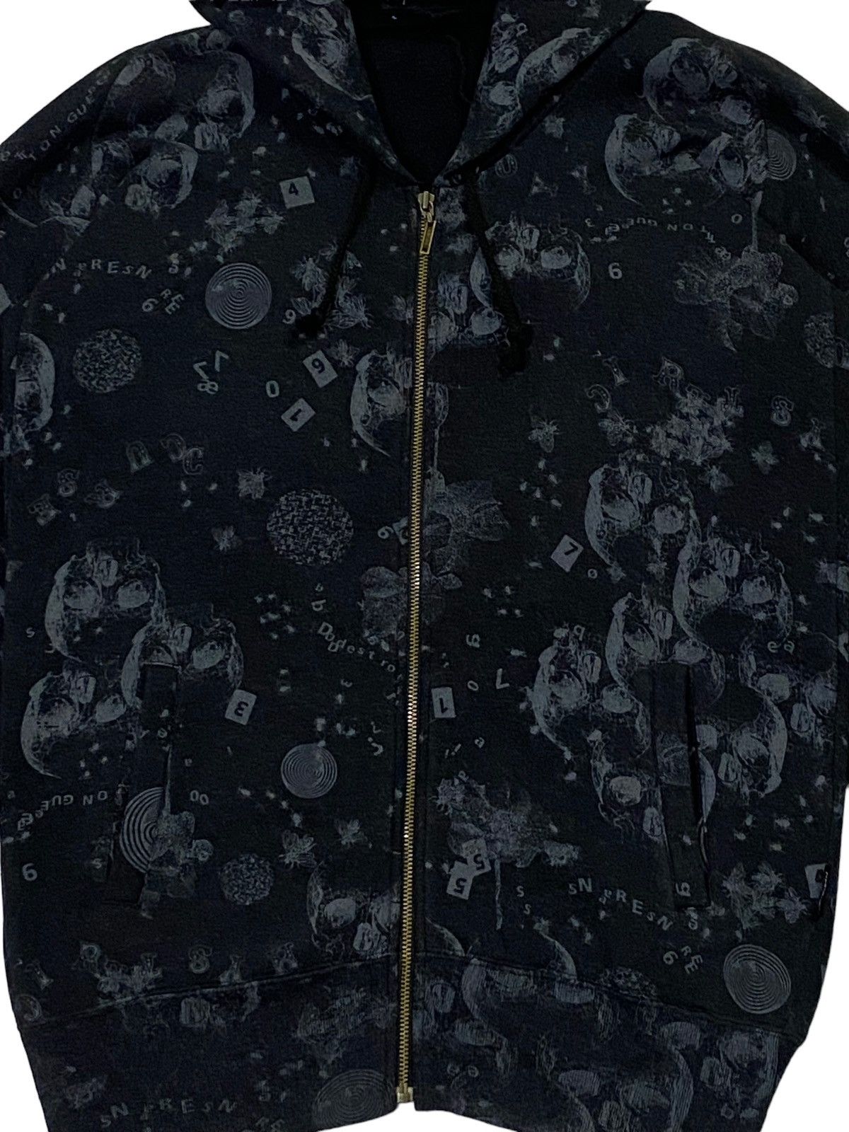 Hysteric Glamour × Japanese Brand Rare🔥Hysteric Glamour Fullprint Skull Zip-Ups Hoodie Size US M / EU 48-50 / 2 - 13 Thumbnail