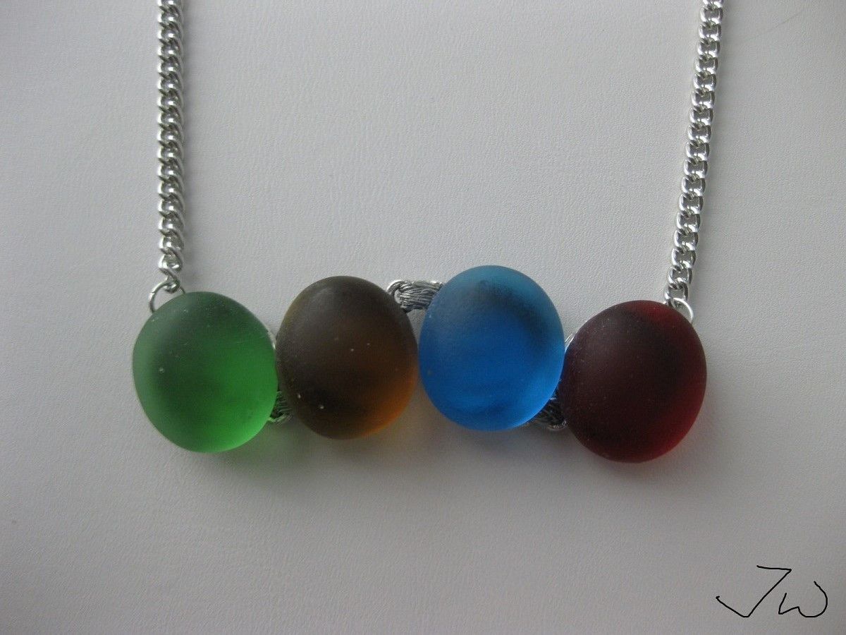 Handmade Colorful Round glass necklace Size ONE SIZE - 3 Thumbnail