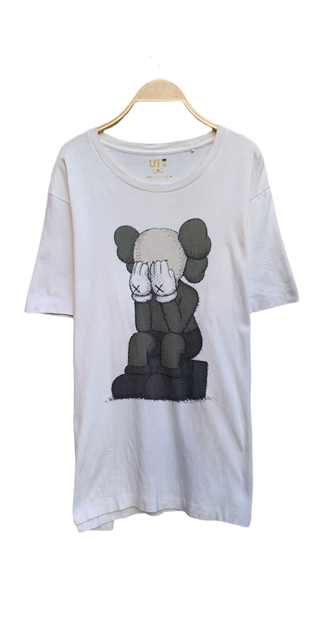 image of Kaws x Uniqlo Tee in White, Men's (Size XL)