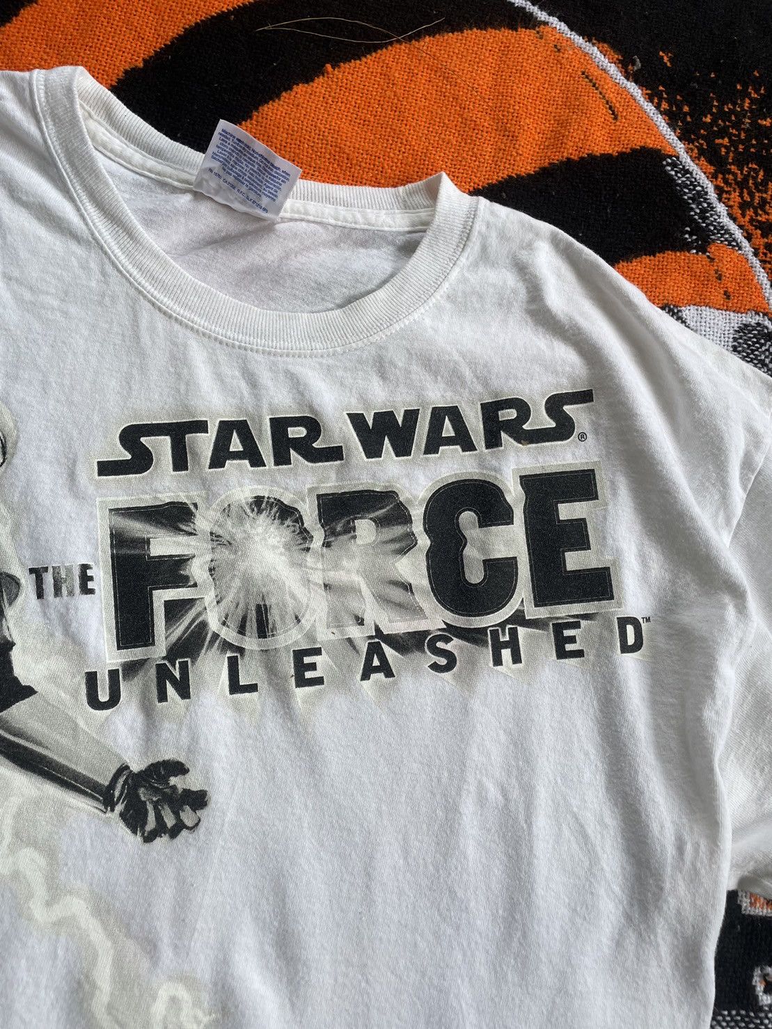 Star Wars × Vintage Vintage Star Wars The Force Unleashed White T-Shirt Size US XL / EU 56 / 4 - 4 Thumbnail