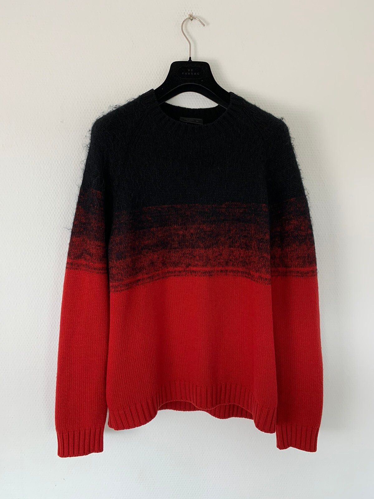 Prada FW2017 mohair wool knit red black Size US M / EU 48-50 / 2 - 1 Preview