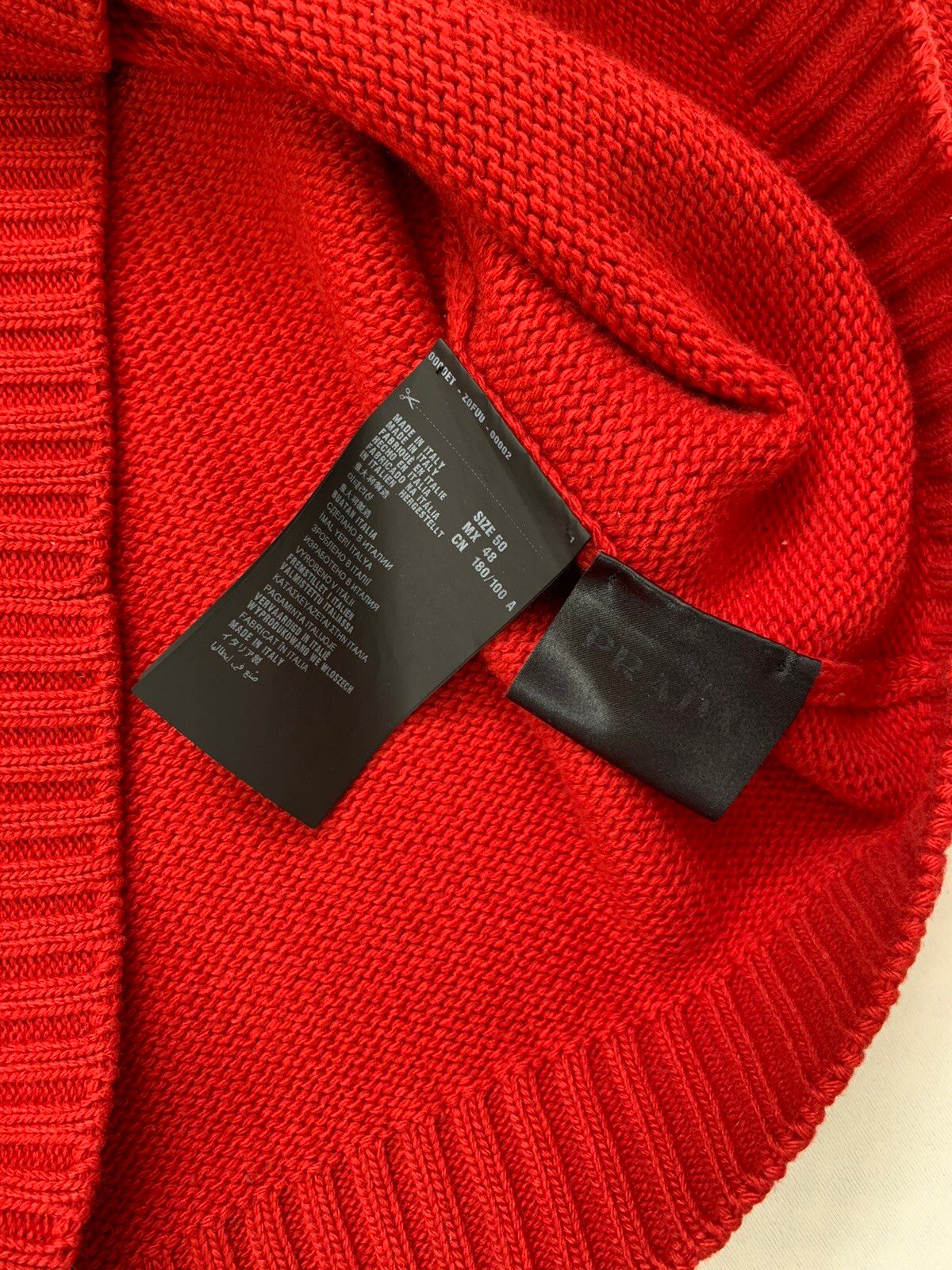 Prada FW2017 mohair wool knit red black Size US M / EU 48-50 / 2 - 5 Thumbnail